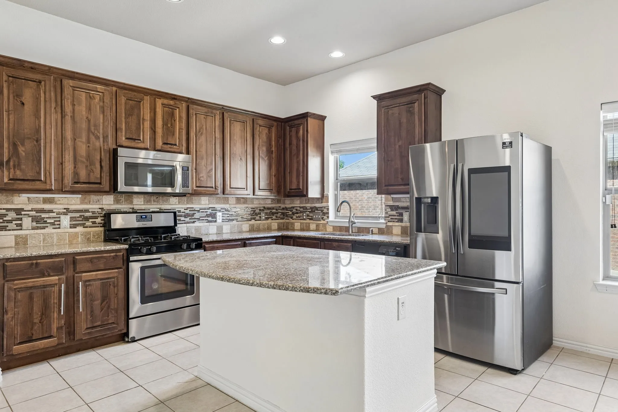 Open Kitchen