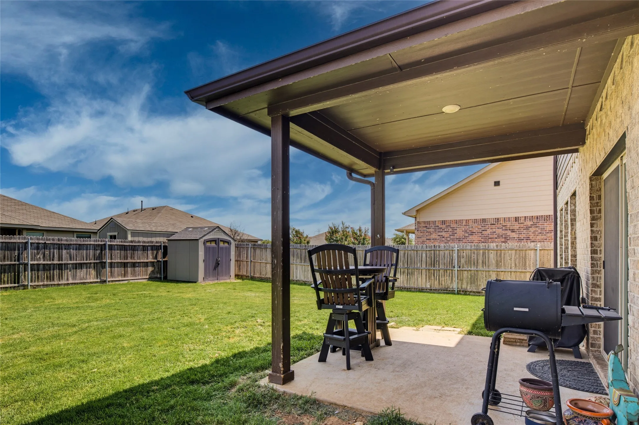 Single Family Residence For Sale in Tarrant County , 753 Rutherford Drive, Crowley, Texas 76036, 3 Bedroom, 3 Bathroom, 2 Garage spaces, 2,038 Sqft, built in 2018, mls#21339053, Real Estate Agent in Crowley, Homes For Sale in Tarrant county, Homes For Sale in Crowley, Realtor in Crowley Texas, Real Estate Brokerage Independent Realty Texas, Luminita Cordes Realtor