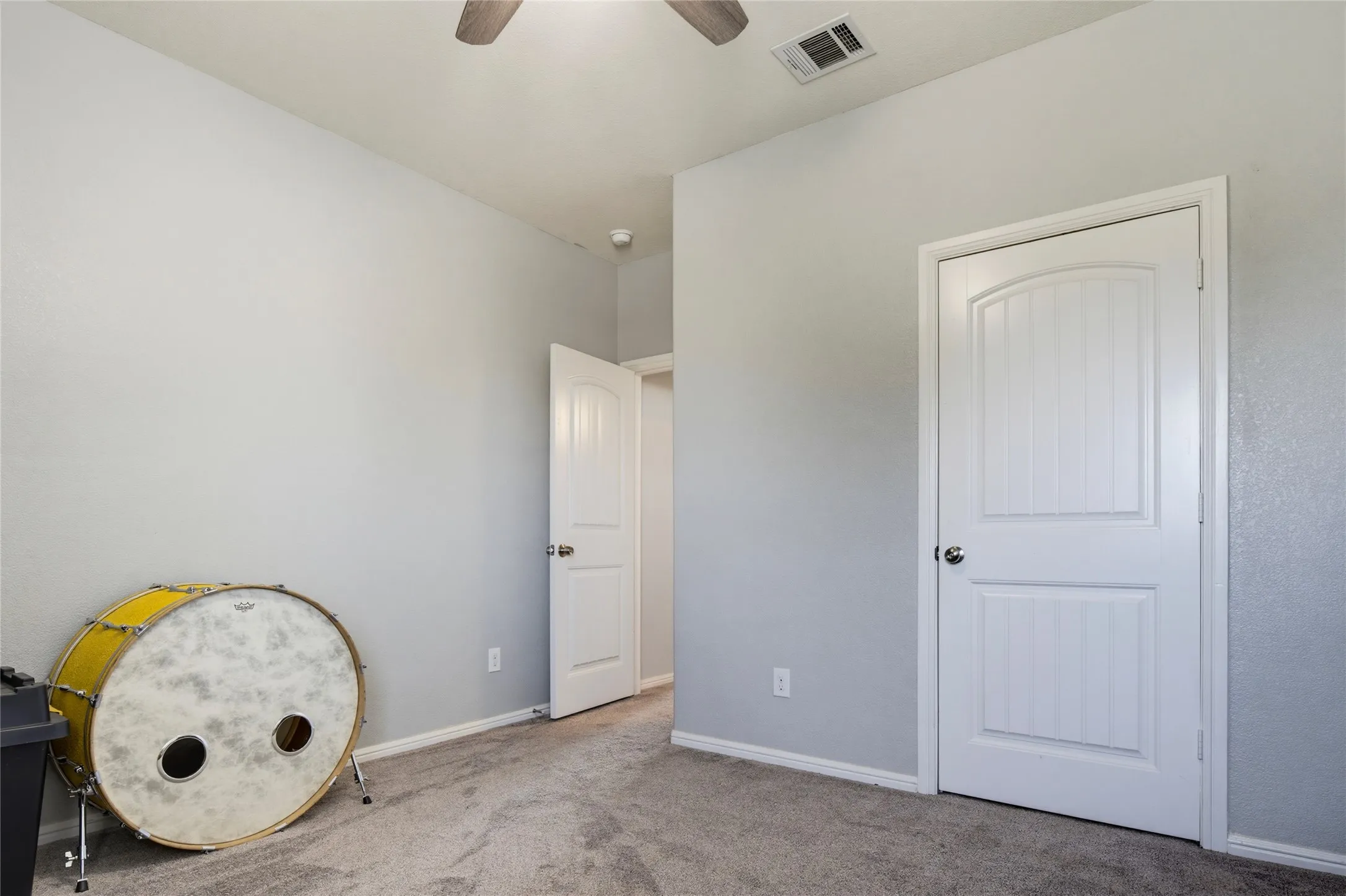 Single Family Residence For Sale in Tarrant County , 753 Rutherford Drive, Crowley, Texas 76036, 3 Bedroom, 3 Bathroom, 2 Garage spaces, 2,038 Sqft, built in 2018, mls#21339053, Real Estate Agent in Crowley, Homes For Sale in Tarrant county, Homes For Sale in Crowley, Realtor in Crowley Texas, Real Estate Brokerage Independent Realty Texas, Luminita Cordes Realtor
