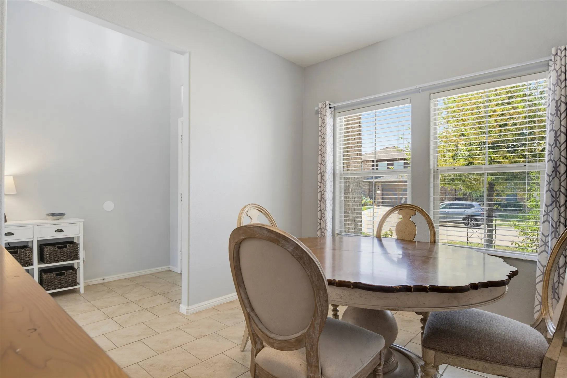 Single Family Residence For Sale in Tarrant County , 753 Rutherford Drive, Crowley, Texas 76036, 3 Bedroom, 3 Bathroom, 2 Garage spaces, 2,038 Sqft, built in 2018, mls#21339053, Real Estate Agent in Crowley, Homes For Sale in Tarrant county, Homes For Sale in Crowley, Realtor in Crowley Texas, Real Estate Brokerage Independent Realty Texas, Luminita Cordes Realtor