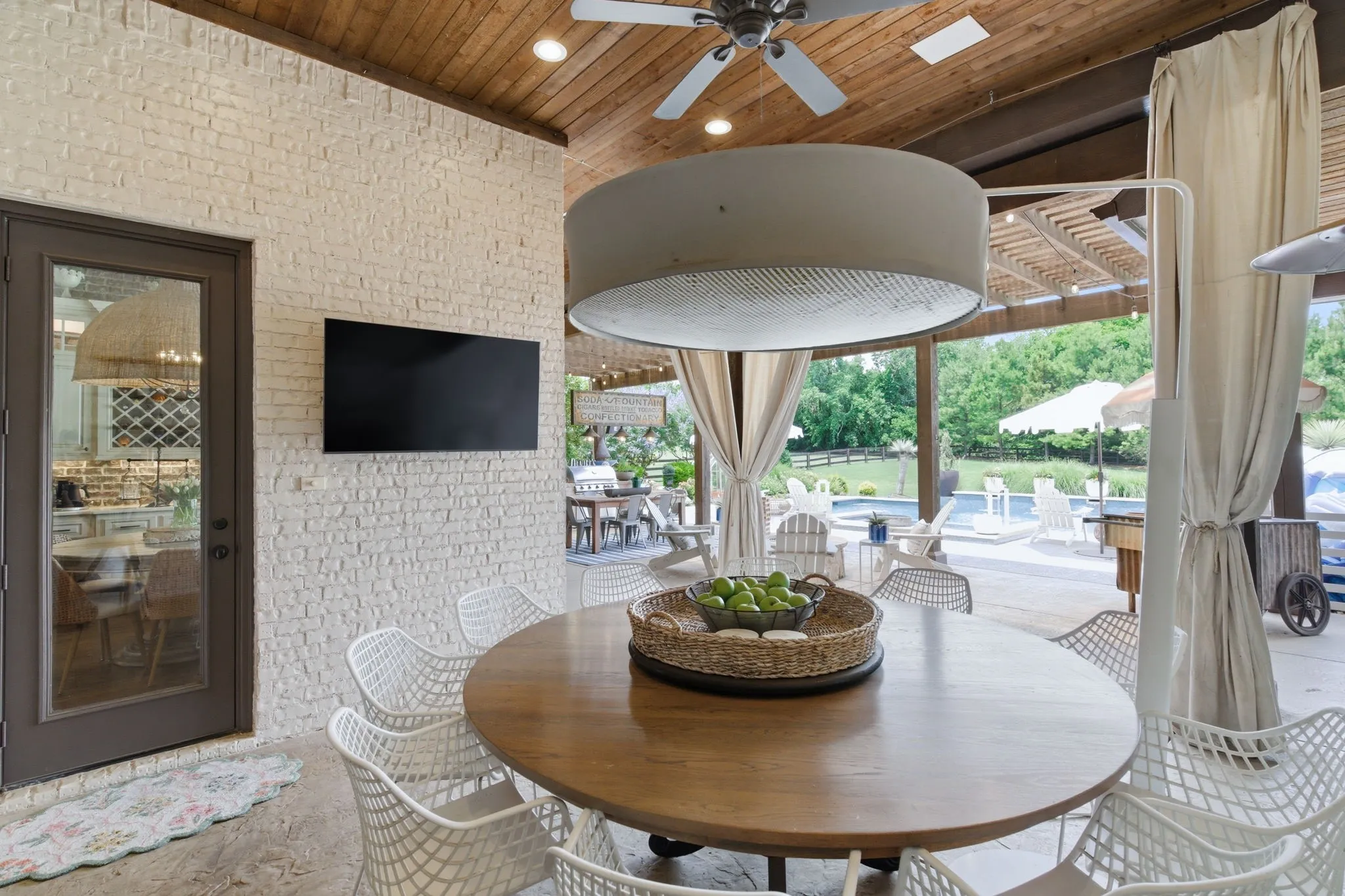 Single Family Residence For Sale in Denton County , 904 Fincher Trail, Argyle, Texas 76226, 5 Bedrooms, 5 Bathrooms, 3 Garage spaces, 4,158 Sqft, built in 2017, Price $1,675,000, mls#21339067, Real Estate Agent in Argyle, Homes For Sale in Denton county, Homes For Sale in Argyle, Realtor in Argyle Texas, Real Estate Brokerage Independent Realty Texas, Luminita Cordes Realtor