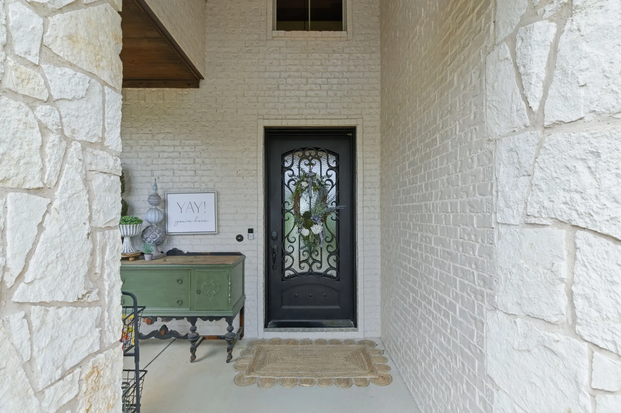 Single Family Residence For Sale in Denton County , 904 Fincher Trail, Argyle, Texas 76226, 5 Bedrooms, 5 Bathrooms, 3 Garage spaces, 4,158 Sqft, built in 2017, Price $1,675,000, mls#21339067, Real Estate Agent in Argyle, Homes For Sale in Denton county, Homes For Sale in Argyle, Realtor in Argyle Texas, Real Estate Brokerage Independent Realty Texas, Luminita Cordes Realtor
