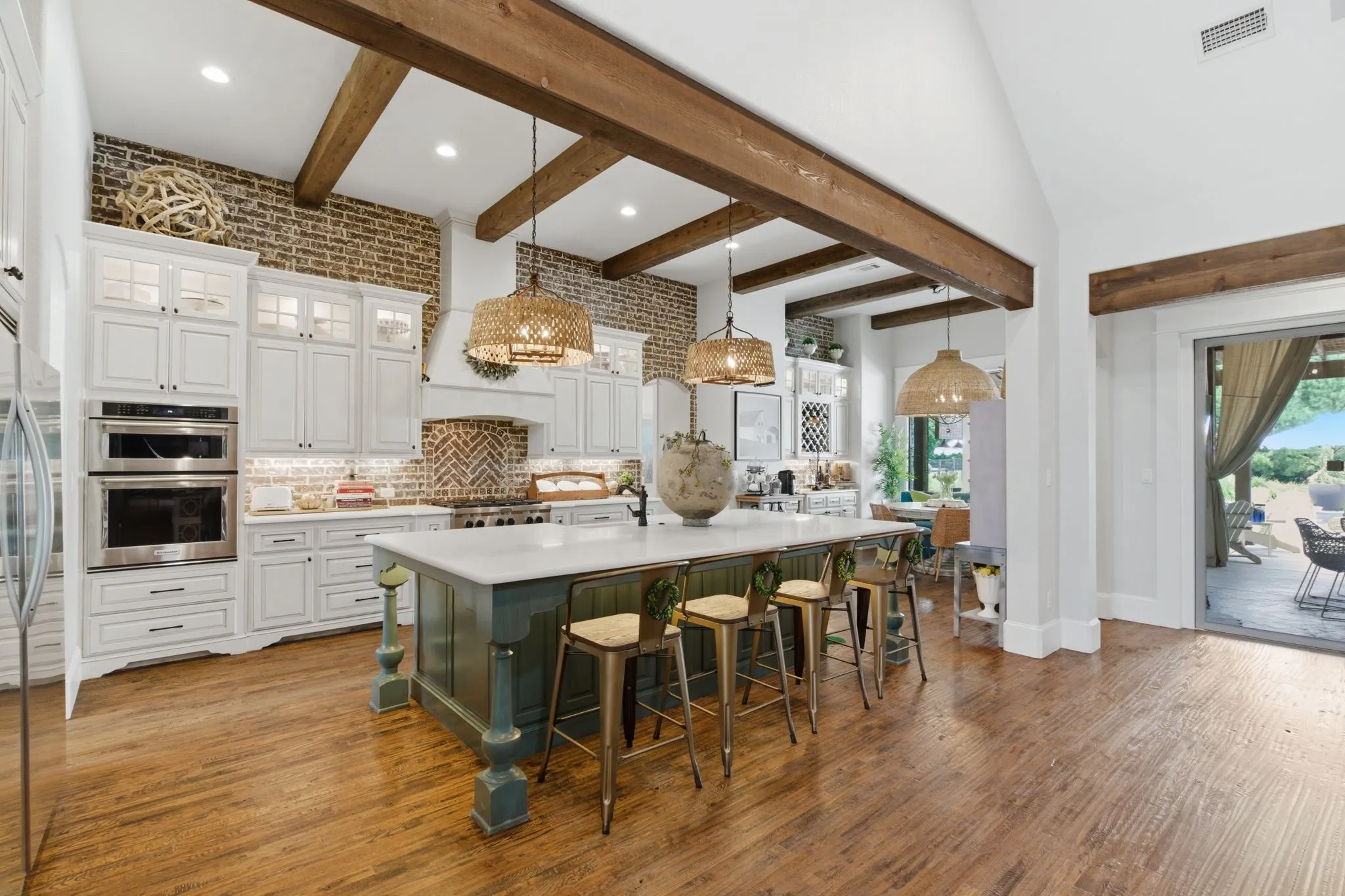Single Family Residence For Sale in Denton County , 904 Fincher Trail, Argyle, Texas 76226, 5 Bedrooms, 5 Bathrooms, 3 Garage spaces, 4,158 Sqft, built in 2017, Price $1,675,000, mls#21339067, Real Estate Agent in Argyle, Homes For Sale in Denton county, Homes For Sale in Argyle, Realtor in Argyle Texas, Real Estate Brokerage Independent Realty Texas, Luminita Cordes Realtor