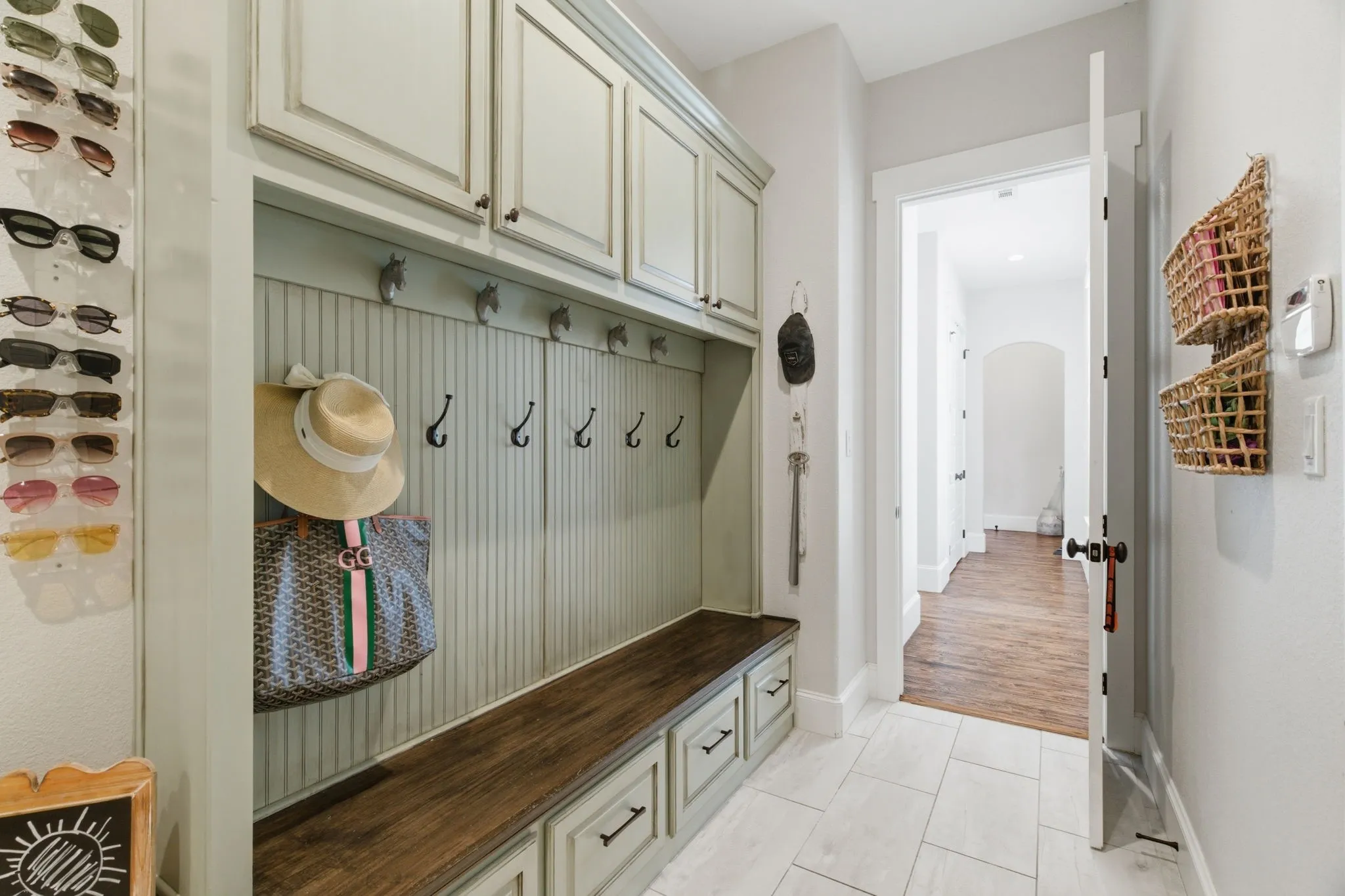 Single Family Residence For Sale in Denton County , 904 Fincher Trail, Argyle, Texas 76226, 5 Bedrooms, 5 Bathrooms, 3 Garage spaces, 4,158 Sqft, built in 2017, Price $1,675,000, mls#21339067, Real Estate Agent in Argyle, Homes For Sale in Denton county, Homes For Sale in Argyle, Realtor in Argyle Texas, Real Estate Brokerage Independent Realty Texas, Luminita Cordes Realtor