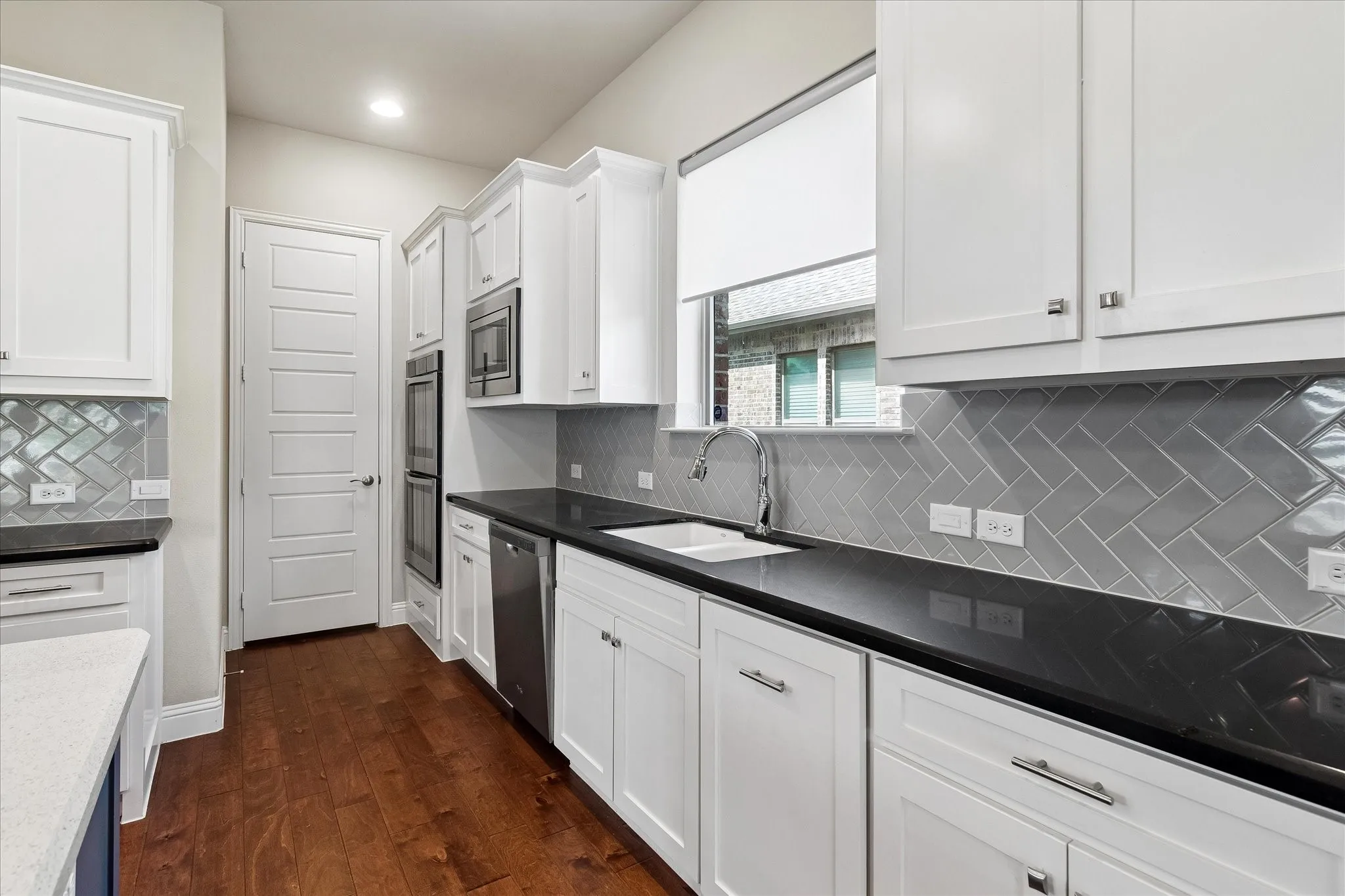 Single Family Residence For Sale in Collin County , 6500 Palo Alto Street, Mc Kinney, Texas 75070, 4 Bedroom, 4 Bathroom, 2 Garage spaces, 3,593 Sqft, built in 2017, mls#21335873, Real Estate Agent in Mc Kinney, Homes For Sale in Collin county, Homes For Sale in Mc Kinney, Realtor in Mc Kinney Texas, Real Estate Brokerage Independent Realty Texas, Luminita Cordes Realtor