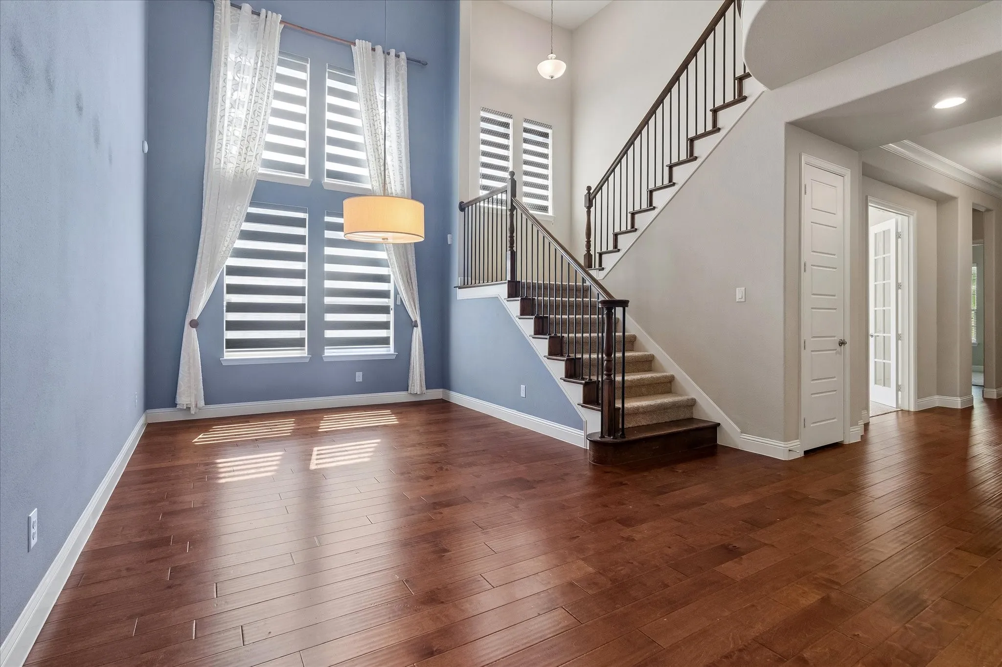 Single Family Residence For Sale in Collin County , 6500 Palo Alto Street, Mc Kinney, Texas 75070, 4 Bedroom, 4 Bathroom, 2 Garage spaces, 3,593 Sqft, built in 2017, mls#21335873, Real Estate Agent in Mc Kinney, Homes For Sale in Collin county, Homes For Sale in Mc Kinney, Realtor in Mc Kinney Texas, Real Estate Brokerage Independent Realty Texas, Luminita Cordes Realtor