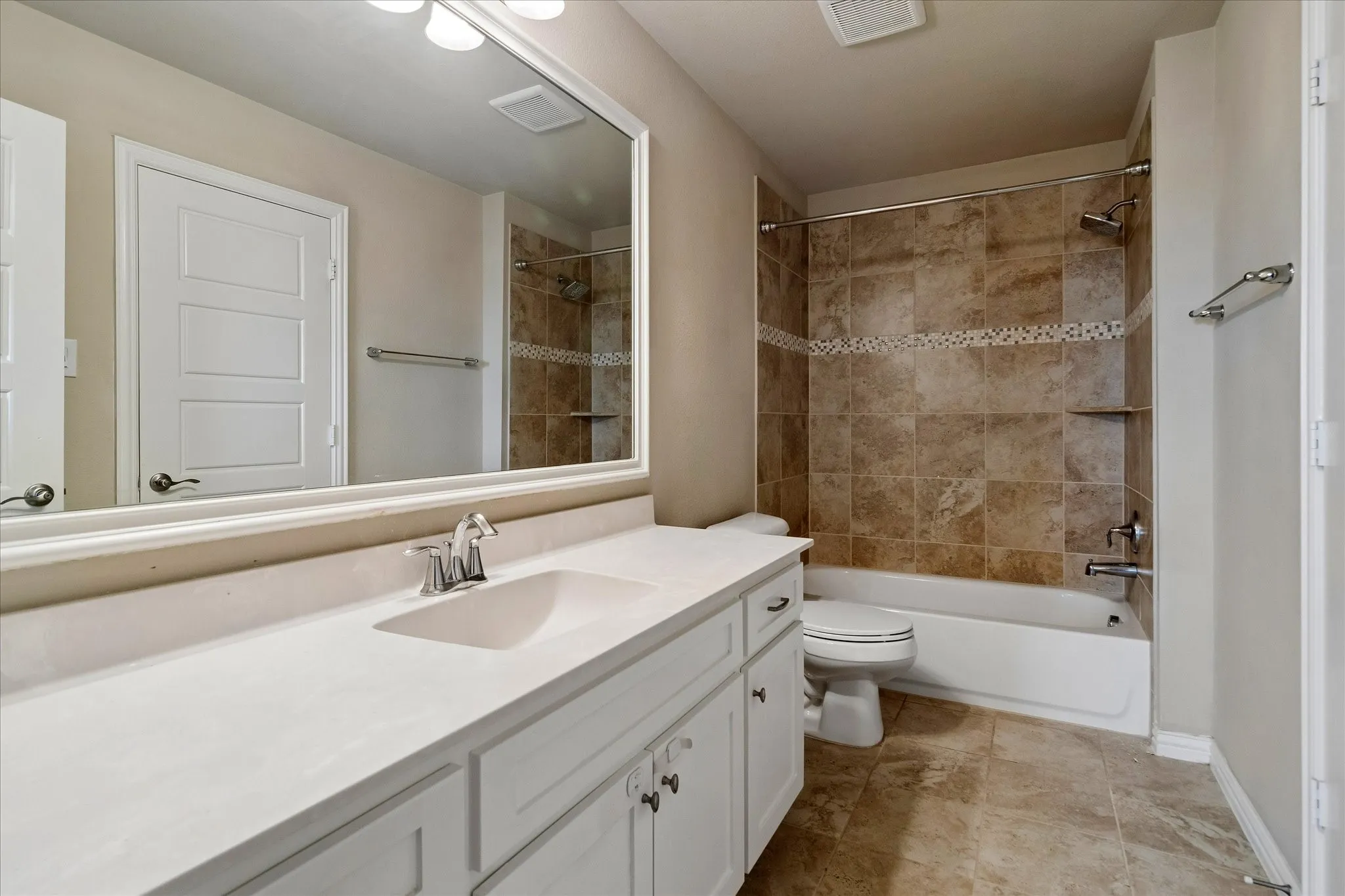 Single Family Residence For Sale in Collin County , 6500 Palo Alto Street, Mc Kinney, Texas 75070, 4 Bedroom, 4 Bathroom, 2 Garage spaces, 3,593 Sqft, built in 2017, mls#21335873, Real Estate Agent in Mc Kinney, Homes For Sale in Collin county, Homes For Sale in Mc Kinney, Realtor in Mc Kinney Texas, Real Estate Brokerage Independent Realty Texas, Luminita Cordes Realtor