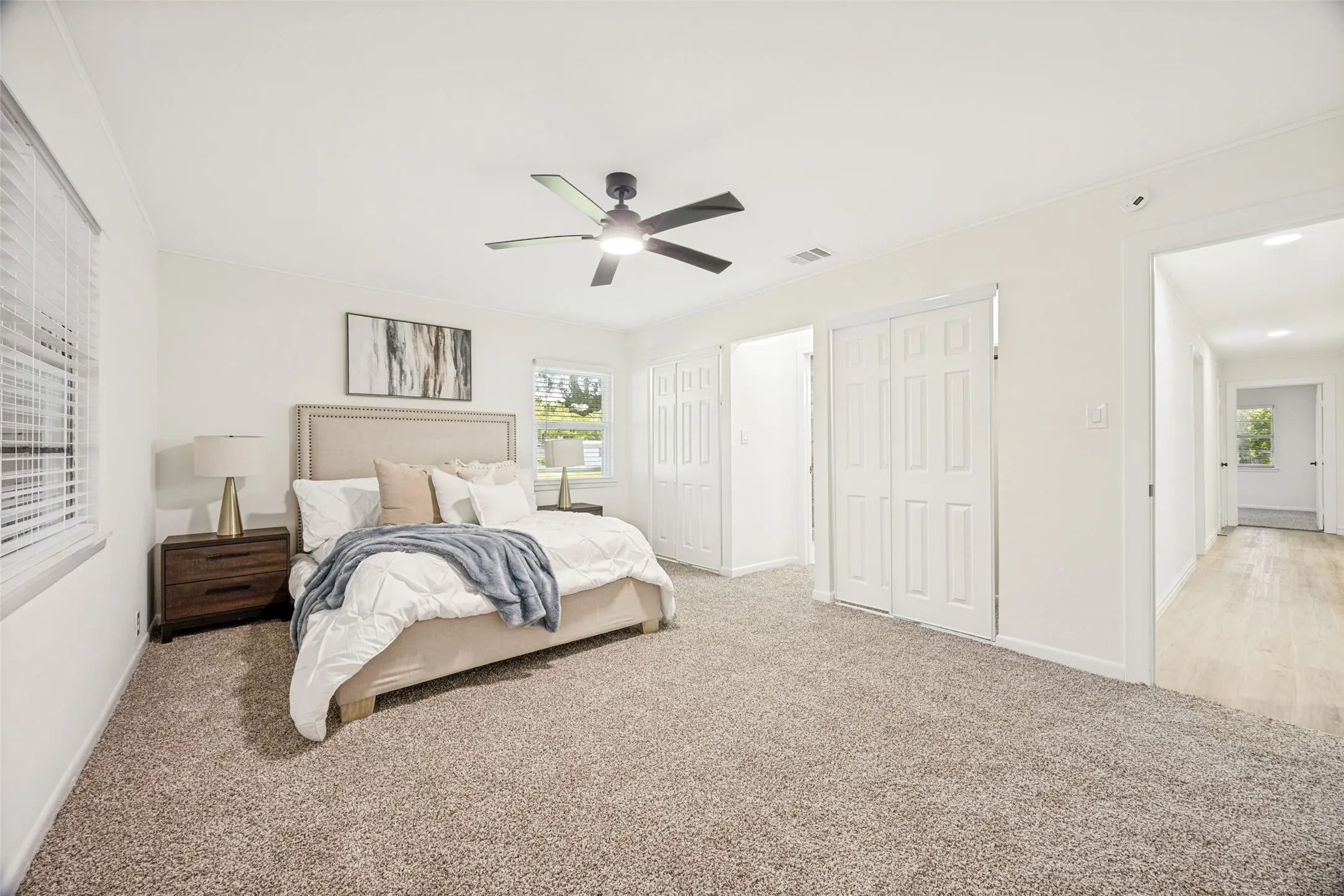 Single Family Residence For Sale in Grayson County , 122 Mercer Drive, Sherman, Texas 75090, 3 Bedroom, 2 Bathroom, 2 Garage spaces, 1,981 Sqft, built in 1960, mls#21340808, Real Estate Agent in Sherman, Homes For Sale in Grayson county, Homes For Sale in Sherman, Realtor in Sherman Texas, Real Estate Brokerage Independent Realty Texas, Luminita Cordes Realtor