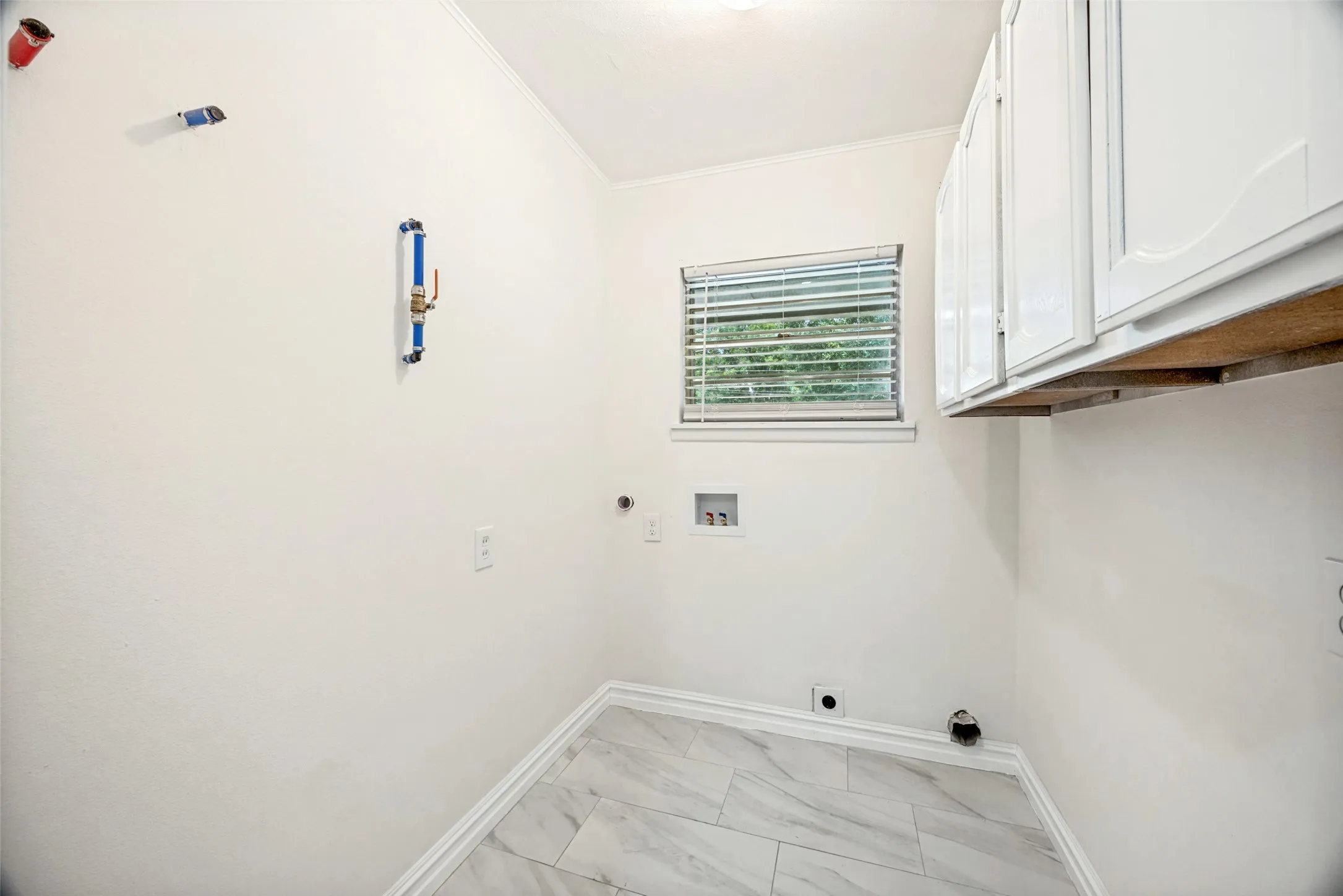 Single Family Residence For Sale in Grayson County , 122 Mercer Drive, Sherman, Texas 75090, 3 Bedroom, 2 Bathroom, 2 Garage spaces, 1,981 Sqft, built in 1960, mls#21340808, Real Estate Agent in Sherman, Homes For Sale in Grayson county, Homes For Sale in Sherman, Realtor in Sherman Texas, Real Estate Brokerage Independent Realty Texas, Luminita Cordes Realtor