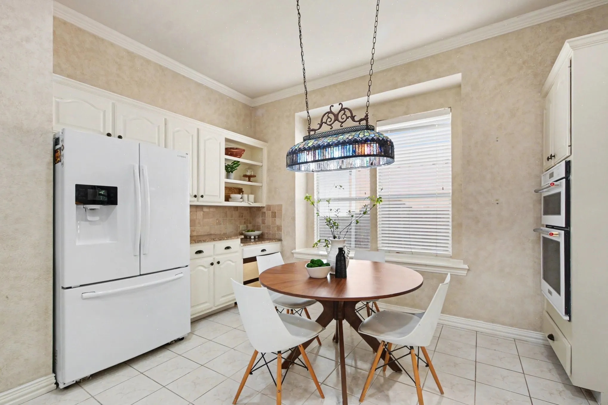 Single Family Residence For Sale in Denton County , 3639 White River Drive, Dallas, Texas 75287, 4 Bedroom, 3 Bathroom, 2 Garage spaces, 2,519 Sqft, built in 1998, mls#21334380, Real Estate Agent in Dallas, Homes For Sale in Denton county, Homes For Sale in Dallas, Realtor in Dallas Texas, Real Estate Brokerage Independent Realty Texas, Luminita Cordes Realtor