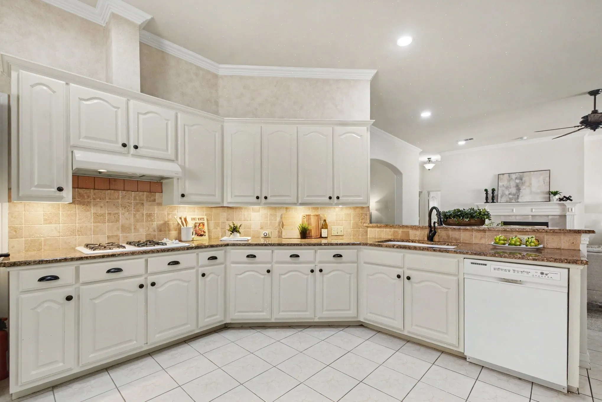 Single Family Residence For Sale in Denton County , 3639 White River Drive, Dallas, Texas 75287, 4 Bedroom, 3 Bathroom, 2 Garage spaces, 2,519 Sqft, built in 1998, mls#21334380, Real Estate Agent in Dallas, Homes For Sale in Denton county, Homes For Sale in Dallas, Realtor in Dallas Texas, Real Estate Brokerage Independent Realty Texas, Luminita Cordes Realtor