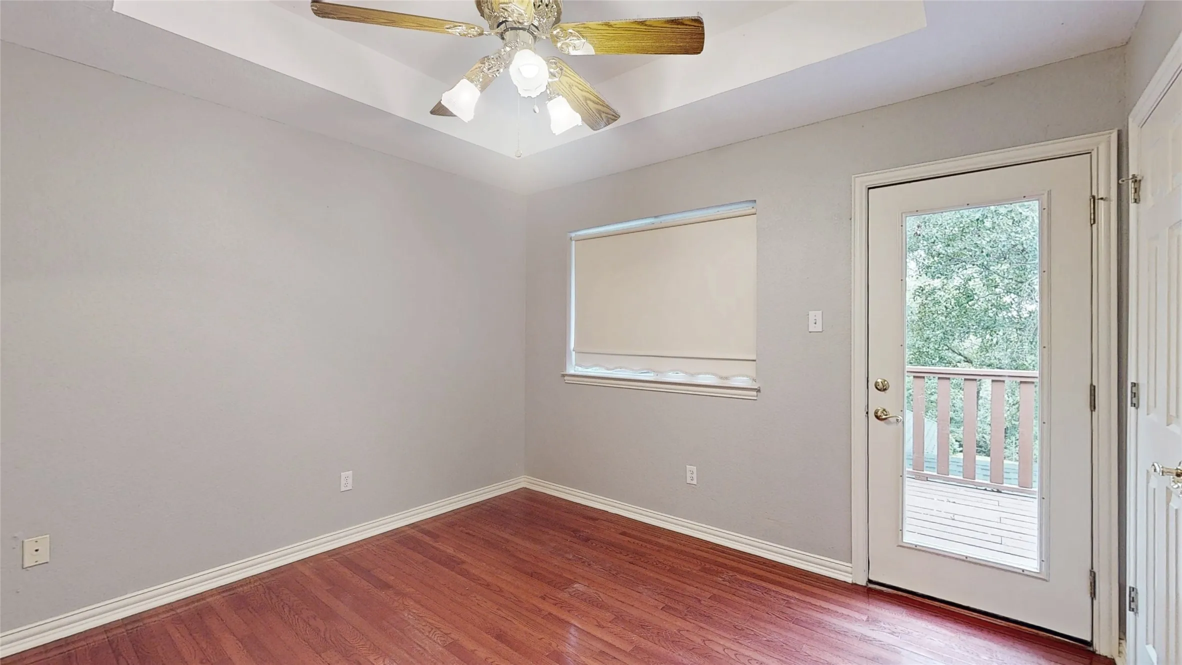 Single Family Residence For Sale in Denton County , 1701 Oriole Drive, Flower Mound, Texas 75022, 3 Bedroom, 4 Bathroom, 2 Garage spaces, 2,331 Sqft, built in 1995, mls#21341877, Real Estate Agent in Flower Mound, Homes For Sale in Denton county, Homes For Sale in Flower Mound, Realtor in Flower Mound Texas, Real Estate Brokerage Independent Realty Texas, Luminita Cordes Realtor