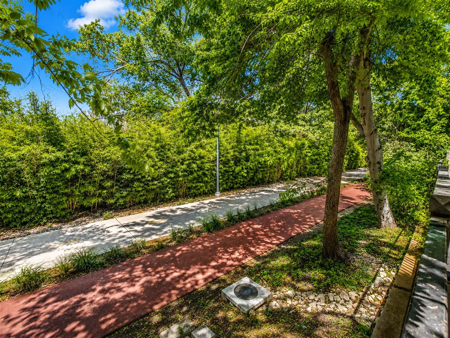 Condominium For Sale in Dallas County , 4303 Buena Vista Street 202, Dallas, Texas 75205, 1 Bedroom, 1 Bathroom, Garage spaces, 640 Sqft, built in 1983, mls#21341880, Real Estate Agent in Dallas, Homes For Sale in Dallas county, Homes For Sale in Dallas, Realtor in Dallas Texas, Real Estate Brokerage Independent Realty Texas, Luminita Cordes Realtor