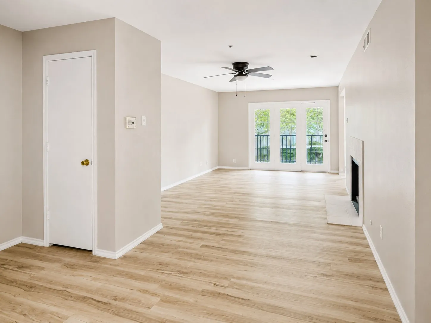 Condominium For Sale in Dallas County , 4303 Buena Vista Street 202, Dallas, Texas 75205, 1 Bedroom, 1 Bathroom, Garage spaces, 640 Sqft, built in 1983, mls#21341880, Real Estate Agent in Dallas, Homes For Sale in Dallas county, Homes For Sale in Dallas, Realtor in Dallas Texas, Real Estate Brokerage Independent Realty Texas, Luminita Cordes Realtor
