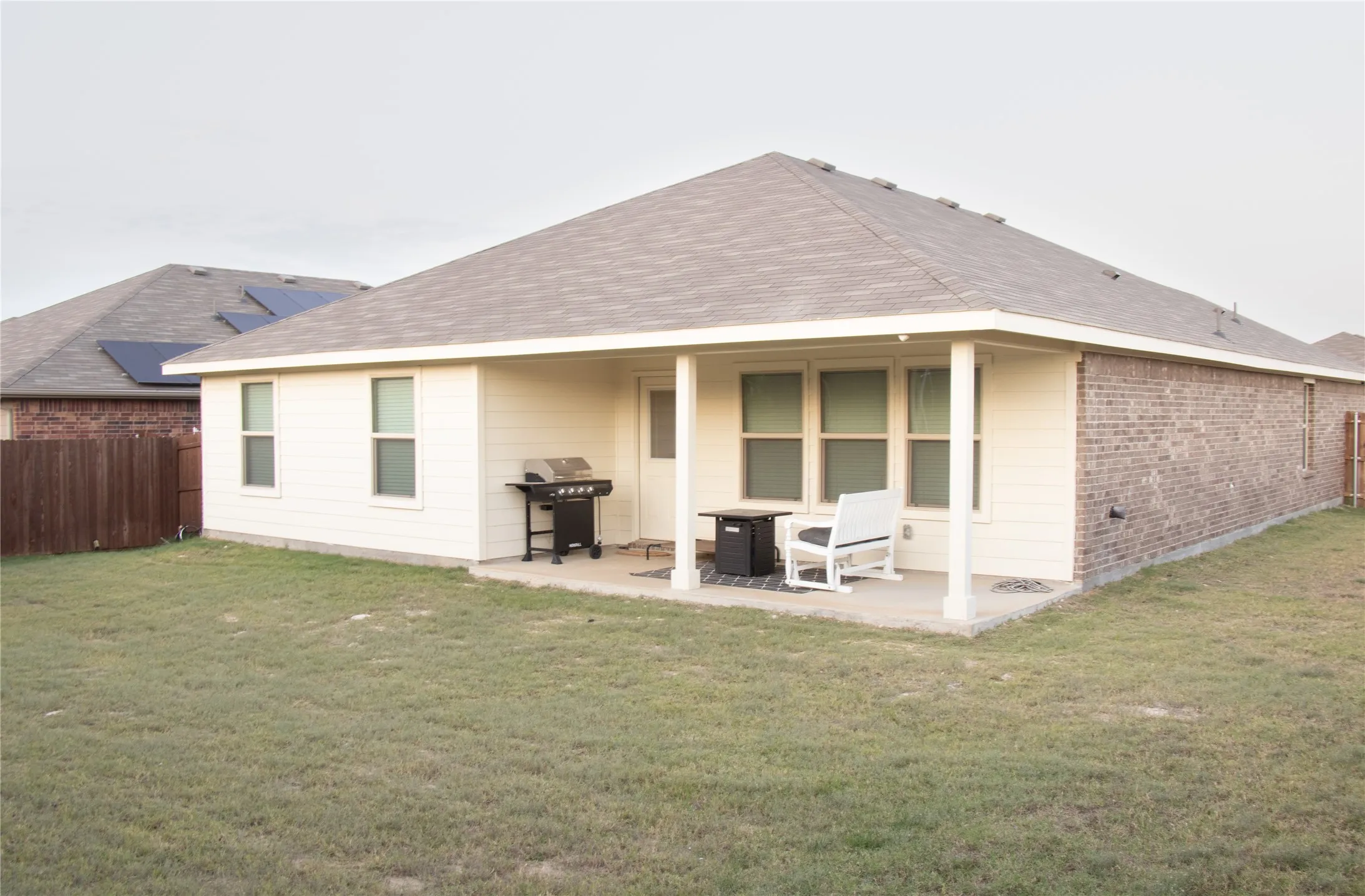 Single Family Residence For Rent in Tarrant County , 9501 Mountain Mint Drive, Fort Worth, Texas 76131, 3 Bedrooms, 2 Bathrooms, 1 Garage spaces, 1,860 Sqft, built in 2023, Price $3,000, mls#21341891, Real Estate Agent in Fort Worth, Homes For Rent in Tarrant county, Homes For Rent in Fort Worth, Realtor in Fort Worth Texas, Real Estate Brokerage Independent Realty Texas, Luminita Cordes Realtor