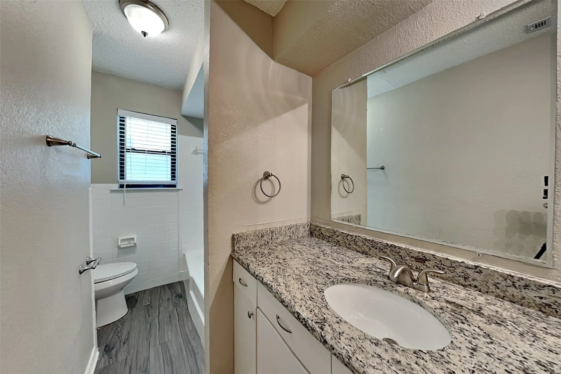 Single Family Residence For Rent in Tarrant County , 2020 Chattanooga Drive, Bedford, Texas 76022, 3 Bedroom, 2 Bathroom, 2 Garage spaces, 1,437 Sqft, built in 1966, mls#21341899, Real Estate Agent in Bedford, Homes For Rent in Tarrant county, Homes For Rent in Bedford, Realtor in Bedford Texas, Real Estate Brokerage Independent Realty Texas, Luminita Cordes Realtor