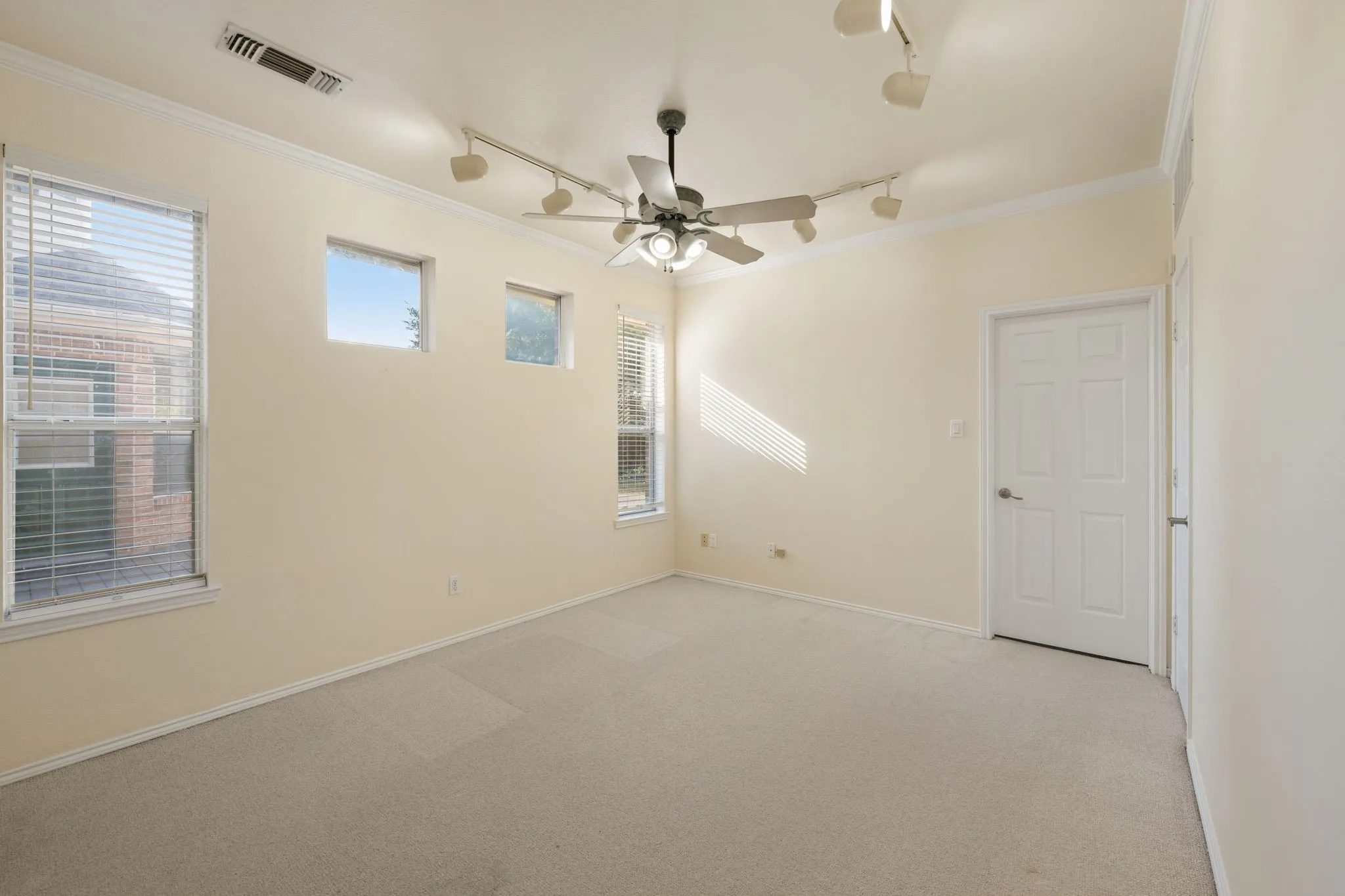 Secondary flex space would make a great office!