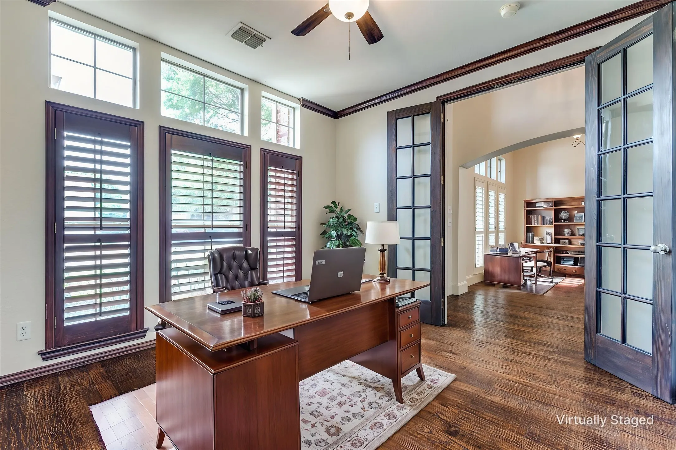 Single Family Residence For Sale in Collin County , 3516 Lindale Drive, Mc Kinney, Texas 75072, 4 Bedroom, 3 Bathroom, 2 Garage spaces, 2,478 Sqft, built in 2003, mls#21341890, Real Estate Agent in Mc Kinney, Homes For Sale in Collin county, Homes For Sale in Mc Kinney, Realtor in Mc Kinney Texas, Real Estate Brokerage Independent Realty Texas, Luminita Cordes Realtor