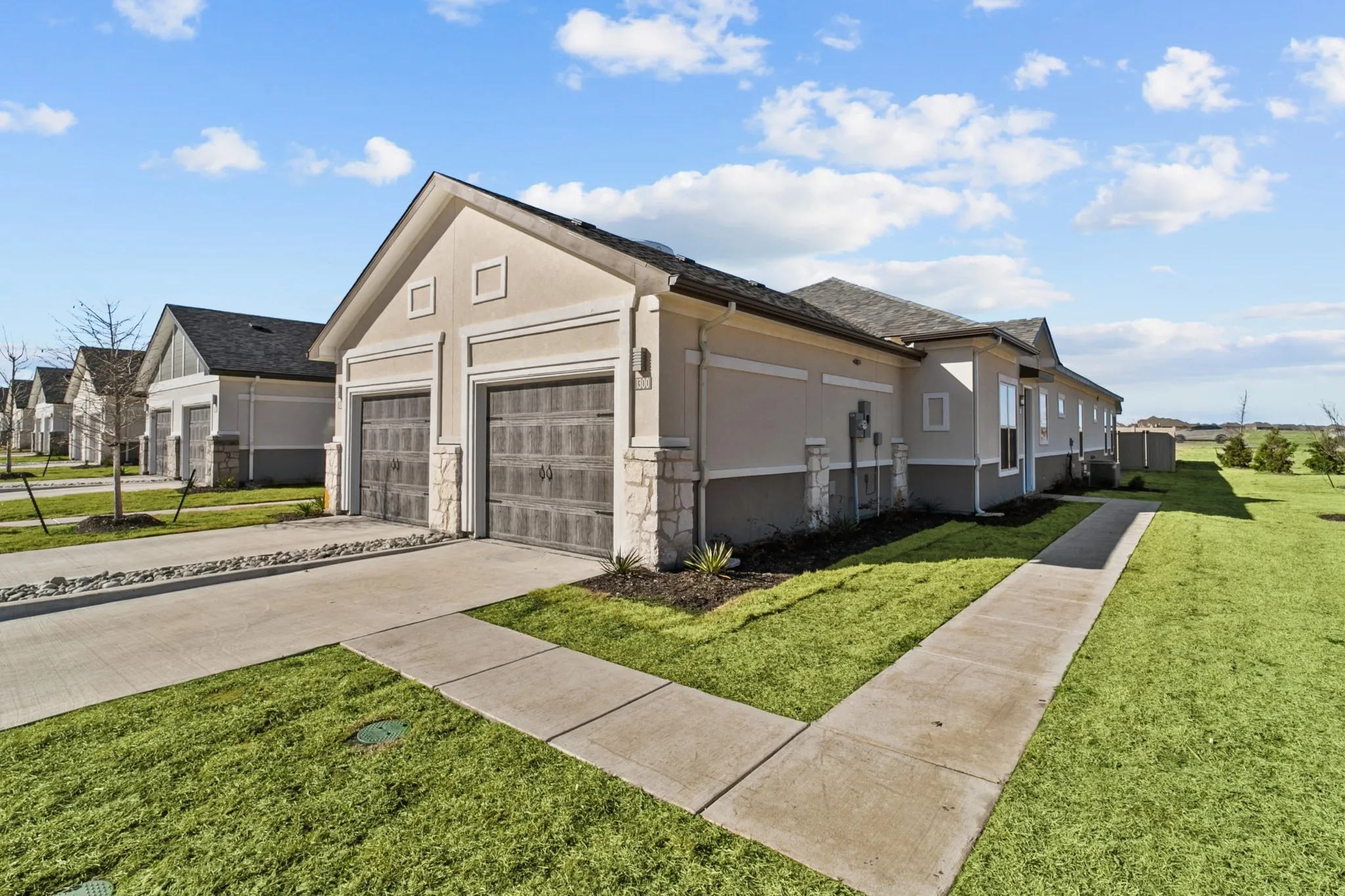 Duplex For Rent in Collin County , 1106 Morado, Mc Kinney, Texas 75071, 2 Bedroom, 2 Bathroom, 1 Garage spaces, 1,354 Sqft, built in 2022, mls#21341925, Real Estate Agent in Mc Kinney, Homes For Rent in Collin county, Homes For Rent in Mc Kinney, Realtor in Mc Kinney Texas, Real Estate Brokerage Independent Realty Texas, Luminita Cordes Realtor