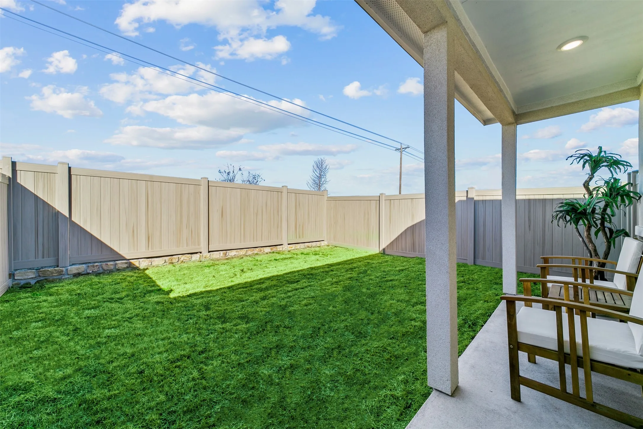 Duplex For Rent in Collin County , 1106 Morado, Mc Kinney, Texas 75071, 2 Bedroom, 2 Bathroom, 1 Garage spaces, 1,354 Sqft, built in 2022, mls#21341925, Real Estate Agent in Mc Kinney, Homes For Rent in Collin county, Homes For Rent in Mc Kinney, Realtor in Mc Kinney Texas, Real Estate Brokerage Independent Realty Texas, Luminita Cordes Realtor
