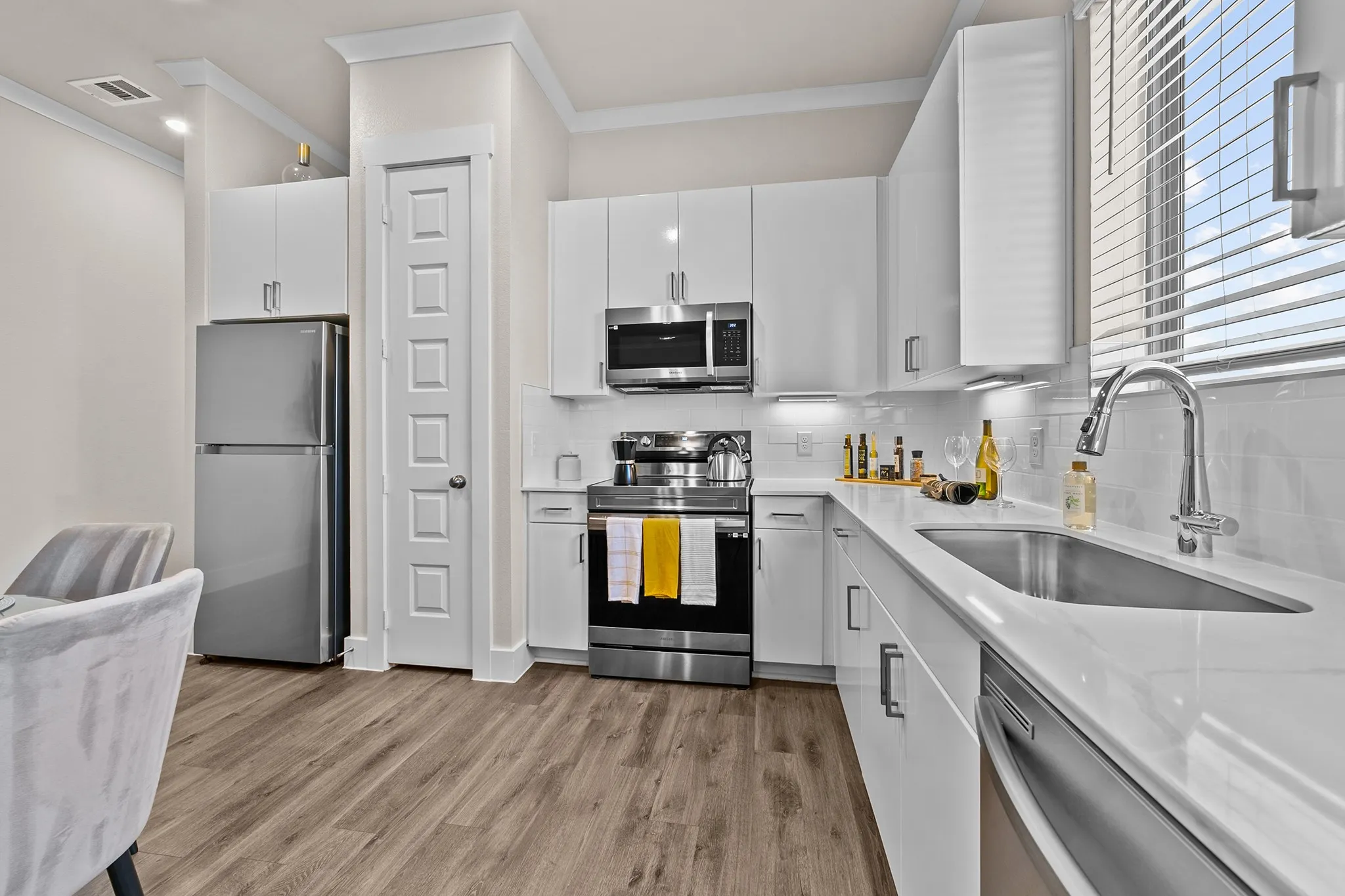 Duplex For Rent in Collin County , 1106 Morado, Mc Kinney, Texas 75071, 2 Bedroom, 2 Bathroom, 1 Garage spaces, 1,354 Sqft, built in 2022, mls#21341925, Real Estate Agent in Mc Kinney, Homes For Rent in Collin county, Homes For Rent in Mc Kinney, Realtor in Mc Kinney Texas, Real Estate Brokerage Independent Realty Texas, Luminita Cordes Realtor