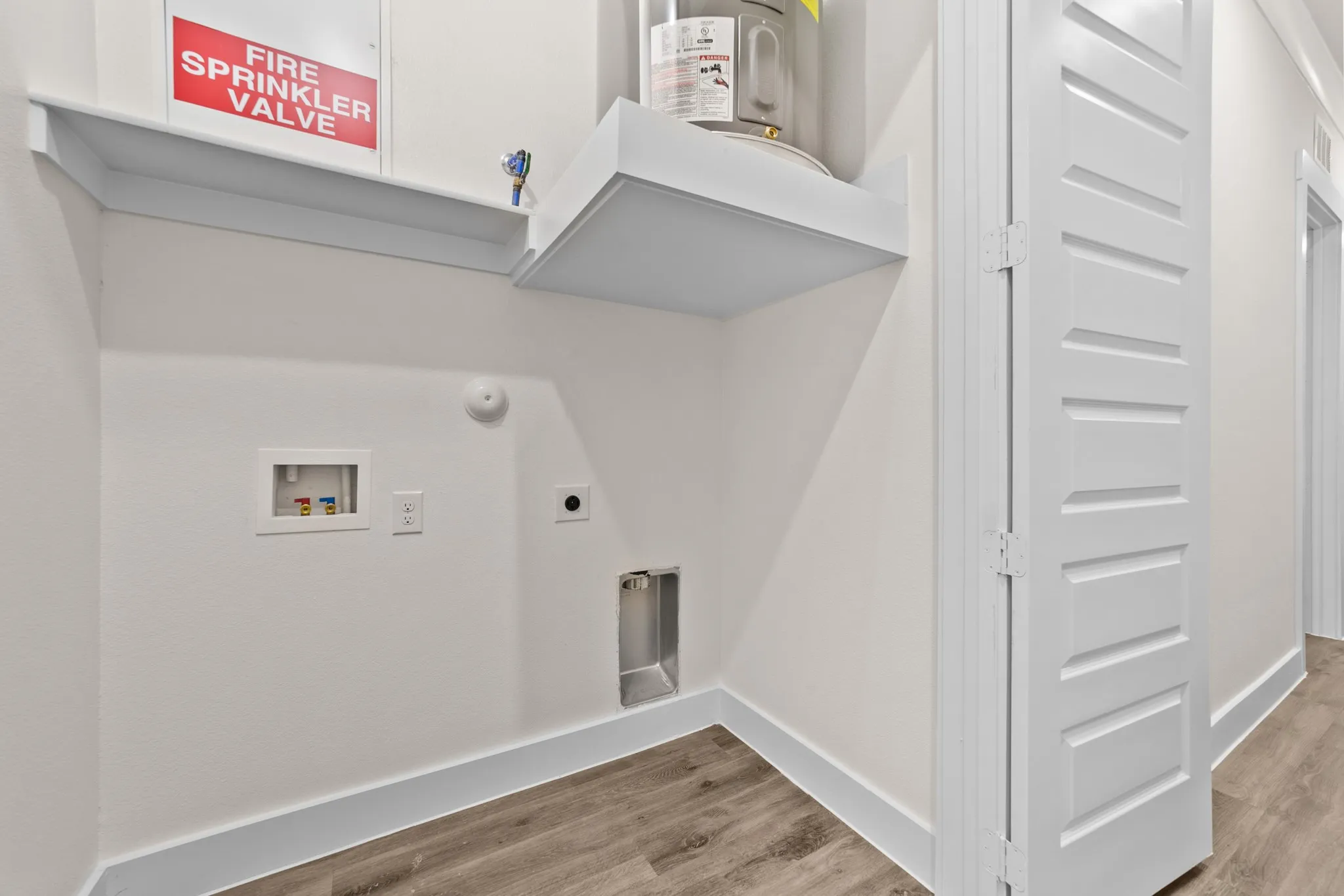 Duplex For Rent in Collin County , 1106 Morado, Mc Kinney, Texas 75071, 2 Bedroom, 2 Bathroom, 1 Garage spaces, 1,354 Sqft, built in 2022, mls#21341925, Real Estate Agent in Mc Kinney, Homes For Rent in Collin county, Homes For Rent in Mc Kinney, Realtor in Mc Kinney Texas, Real Estate Brokerage Independent Realty Texas, Luminita Cordes Realtor