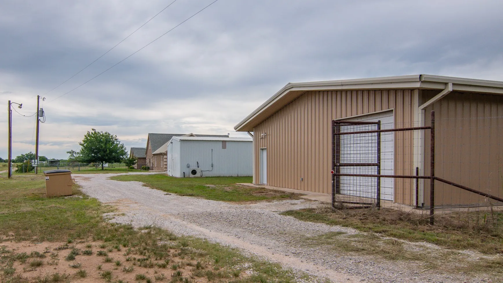 Farm For Sale in Brown County , 6187 FM 586 S, Bangs, Texas 76823, 4 Bedroom, 3 Bathroom, 2 Garage spaces, 3,405 Sqft, built in 2007, mls#21341936, Real Estate Agent in Bangs, Homes For Sale in Brown county, Homes For Sale in Bangs, Realtor in Bangs Texas, Real Estate Brokerage Independent Realty Texas, Luminita Cordes Realtor