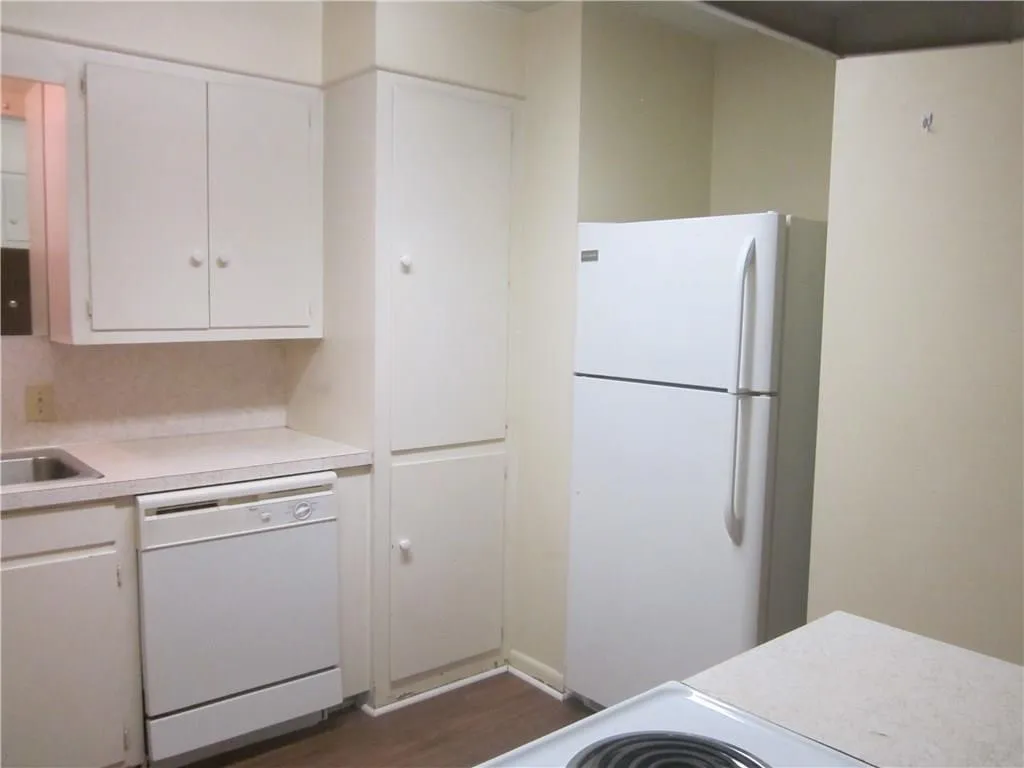 Triplex For Sale in Taylor County , 2023 N Willis Street, Abilene, Texas 79603, 0, 0, Garage spaces, 0 Sqft, built in 1963, mls#21341937, Real Estate Agent in Abilene, Homes For Sale in Taylor county, Homes For Sale in Abilene, Realtor in Abilene Texas, Real Estate Brokerage Independent Realty Texas, Luminita Cordes Realtor