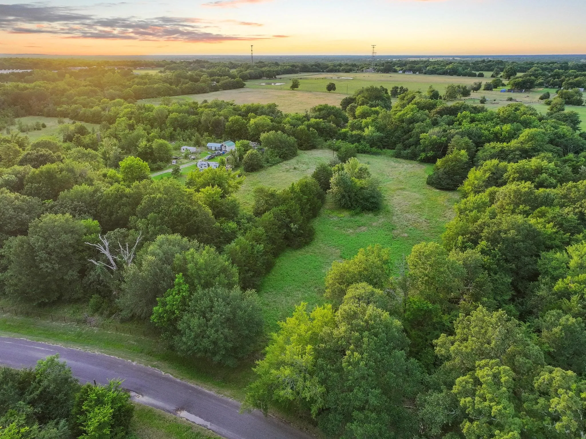 Unimproved Land For Sale in Hunt County , 000 CR 4729, Commerce, Texas 75428, 0, 0, Garage spaces, 0 Sqft, built in 0, mls#21341929, Real Estate Agent in Commerce, Homes For Sale in Hunt county, Homes For Sale in Commerce, Realtor in Commerce Texas, Real Estate Brokerage Independent Realty Texas, Luminita Cordes Realtor