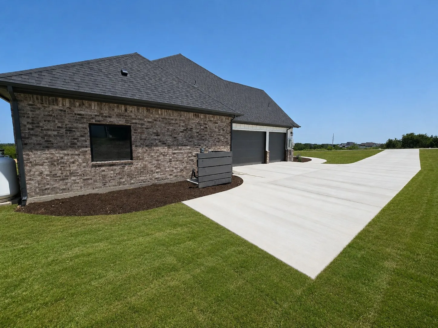 Single Family Residence For Sale in Parker County , 153 Fan Mill Trail, Weatherford, Texas 76085, 4 Bedroom, 3 Bathroom, 3 Garage spaces, 2,688 Sqft, built in 2026, mls#21340125, Real Estate Agent in Weatherford, Homes For Sale in Parker county, Homes For Sale in Weatherford, Realtor in Weatherford Texas, Real Estate Brokerage Independent Realty Texas, Luminita Cordes Realtor