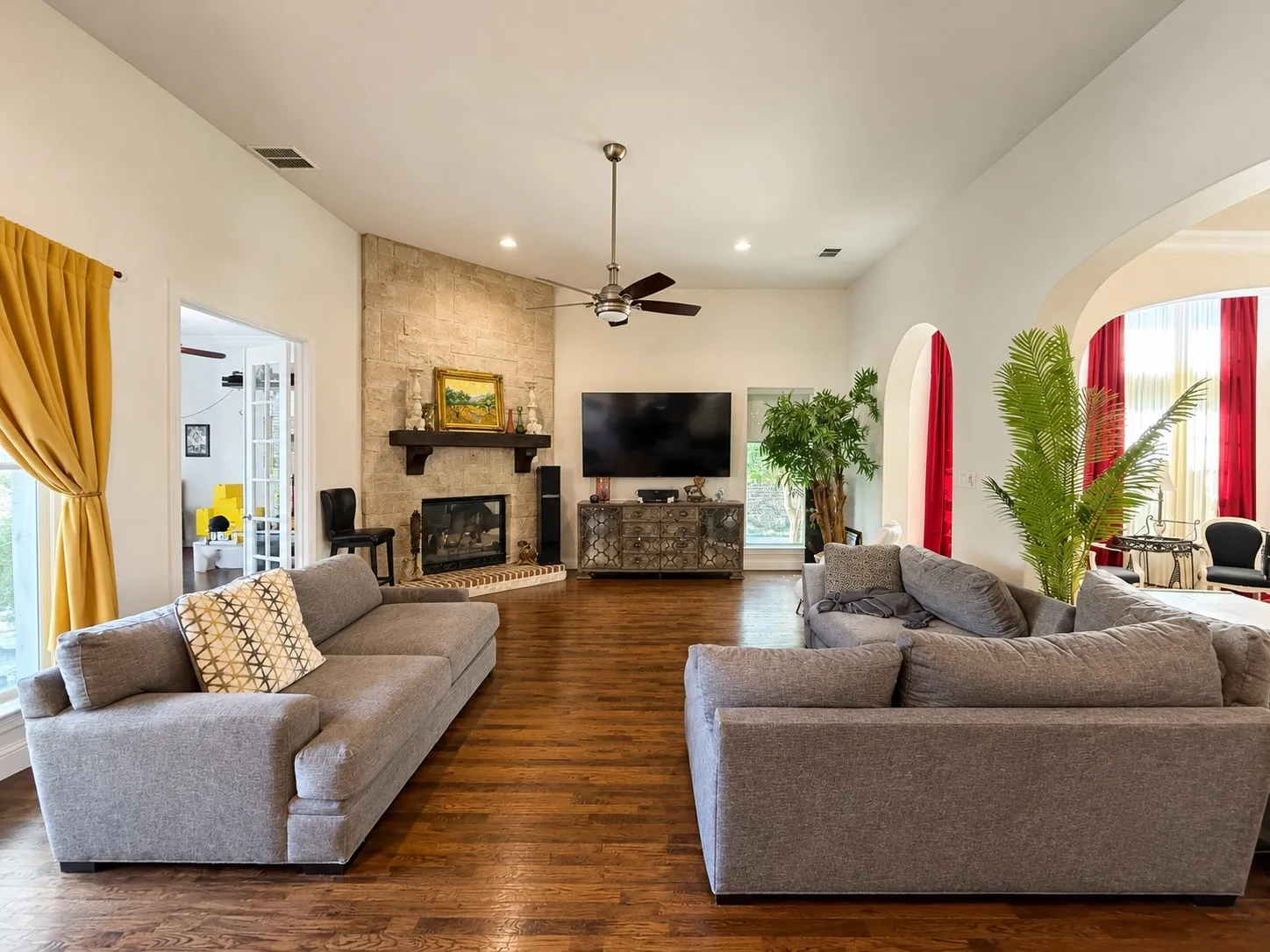 Single Family Residence For Rent in Denton County , 4118 Wing Point Drive, Frisco, Texas 75033, 3 Bedrooms, 3 Bathrooms, 2 Garage spaces, 2,731 Sqft, built in 2014, Price $10,400, mls#21341948, Real Estate Agent in Frisco, Homes For Rent in Denton county, Homes For Rent in Frisco, Realtor in Frisco Texas, Real Estate Brokerage Independent Realty Texas, Luminita Cordes Realtor