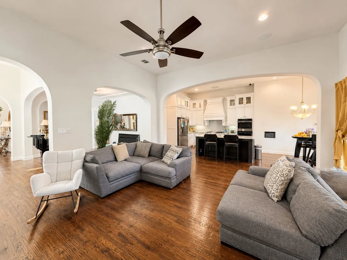 Single Family Residence For Rent in Denton County , 4118 Wing Point Drive, Frisco, Texas 75033, 3 Bedrooms, 3 Bathrooms, 2 Garage spaces, 2,731 Sqft, built in 2014, Price $10,400, mls#21341948, Real Estate Agent in Frisco, Homes For Rent in Denton county, Homes For Rent in Frisco, Realtor in Frisco Texas, Real Estate Brokerage Independent Realty Texas, Luminita Cordes Realtor