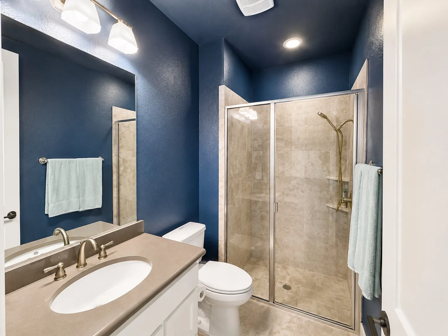 Single Family Residence For Rent in Denton County , 4118 Wing Point Drive, Frisco, Texas 75033, 3 Bedrooms, 3 Bathrooms, 2 Garage spaces, 2,731 Sqft, built in 2014, Price $10,400, mls#21341948, Real Estate Agent in Frisco, Homes For Rent in Denton county, Homes For Rent in Frisco, Realtor in Frisco Texas, Real Estate Brokerage Independent Realty Texas, Luminita Cordes Realtor