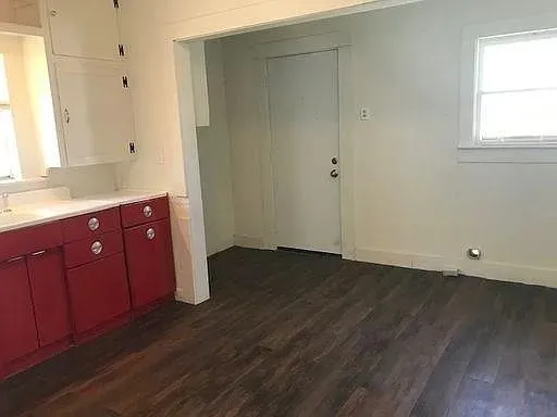 Single Family Residence For Sale in Taylor County , 6425 Jennings Drive, Abilene, Texas 79606, 2 Bedrooms, 1 Bathroom, Garage spaces, 1,050 Sqft, built in 1957, Price $170,000, mls#21341960, Real Estate Agent in Abilene, Homes For Sale in Taylor county, Homes For Sale in Abilene, Realtor in Abilene Texas, Real Estate Brokerage Independent Realty Texas, Luminita Cordes Realtor