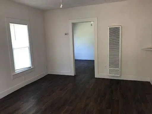 Single Family Residence For Sale in Taylor County , 6425 Jennings Drive, Abilene, Texas 79606, 2 Bedrooms, 1 Bathroom, Garage spaces, 1,050 Sqft, built in 1957, Price $170,000, mls#21341960, Real Estate Agent in Abilene, Homes For Sale in Taylor county, Homes For Sale in Abilene, Realtor in Abilene Texas, Real Estate Brokerage Independent Realty Texas, Luminita Cordes Realtor