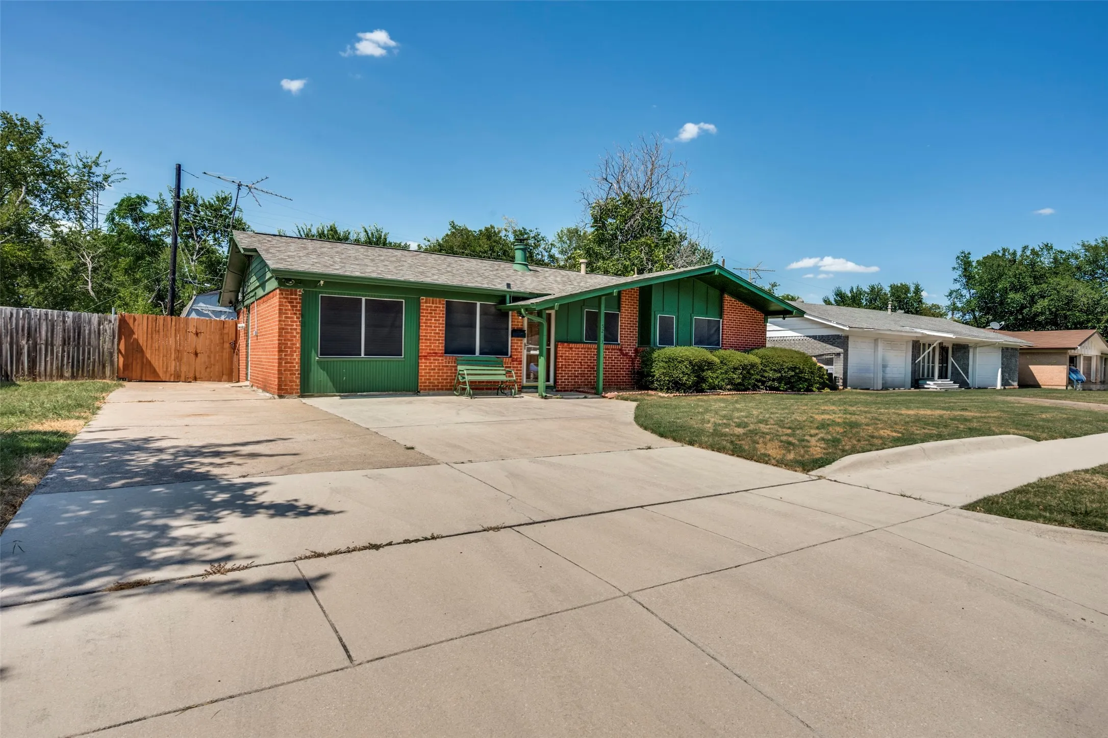 Great curb appeal - extra wide driveway for plenty of off street parking