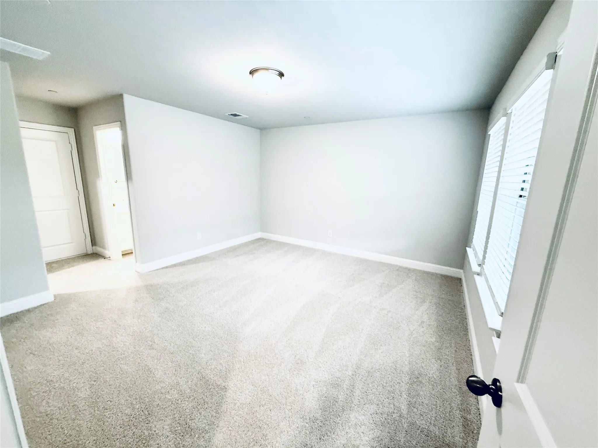 Townhouse For Rent in Dallas County , 7925 Bayside Drive, Rowlett, Texas 75088, 4 Bedroom, 4 Bathroom, 2 Garage spaces, 2,192 Sqft, built in 2024, mls#21341980, Real Estate Agent in Rowlett, Homes For Rent in Dallas county, Homes For Rent in Rowlett, Realtor in Rowlett Texas, Real Estate Brokerage Independent Realty Texas, Luminita Cordes Realtor