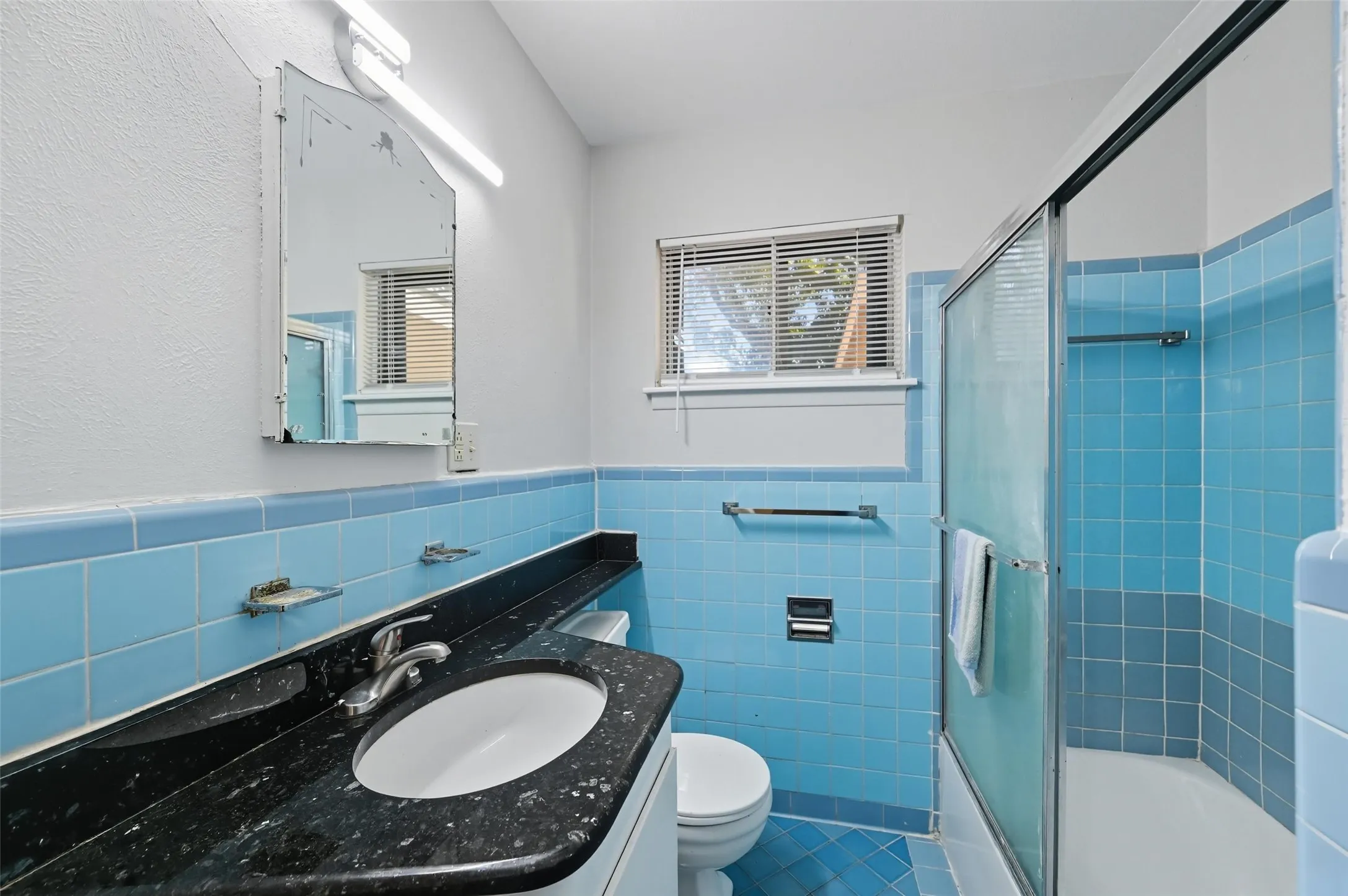 Single Family Residence For Rent in Tarrant County , 3512 Park Ridge Boulevard, Fort Worth, Texas 76109, 4 Bedroom, 3 Bathroom, Garage spaces, 2,479 Sqft, built in 1956, mls#21341981, Real Estate Agent in Fort Worth, Homes For Rent in Tarrant county, Homes For Rent in Fort Worth, Realtor in Fort Worth Texas, Real Estate Brokerage Independent Realty Texas, Luminita Cordes Realtor
