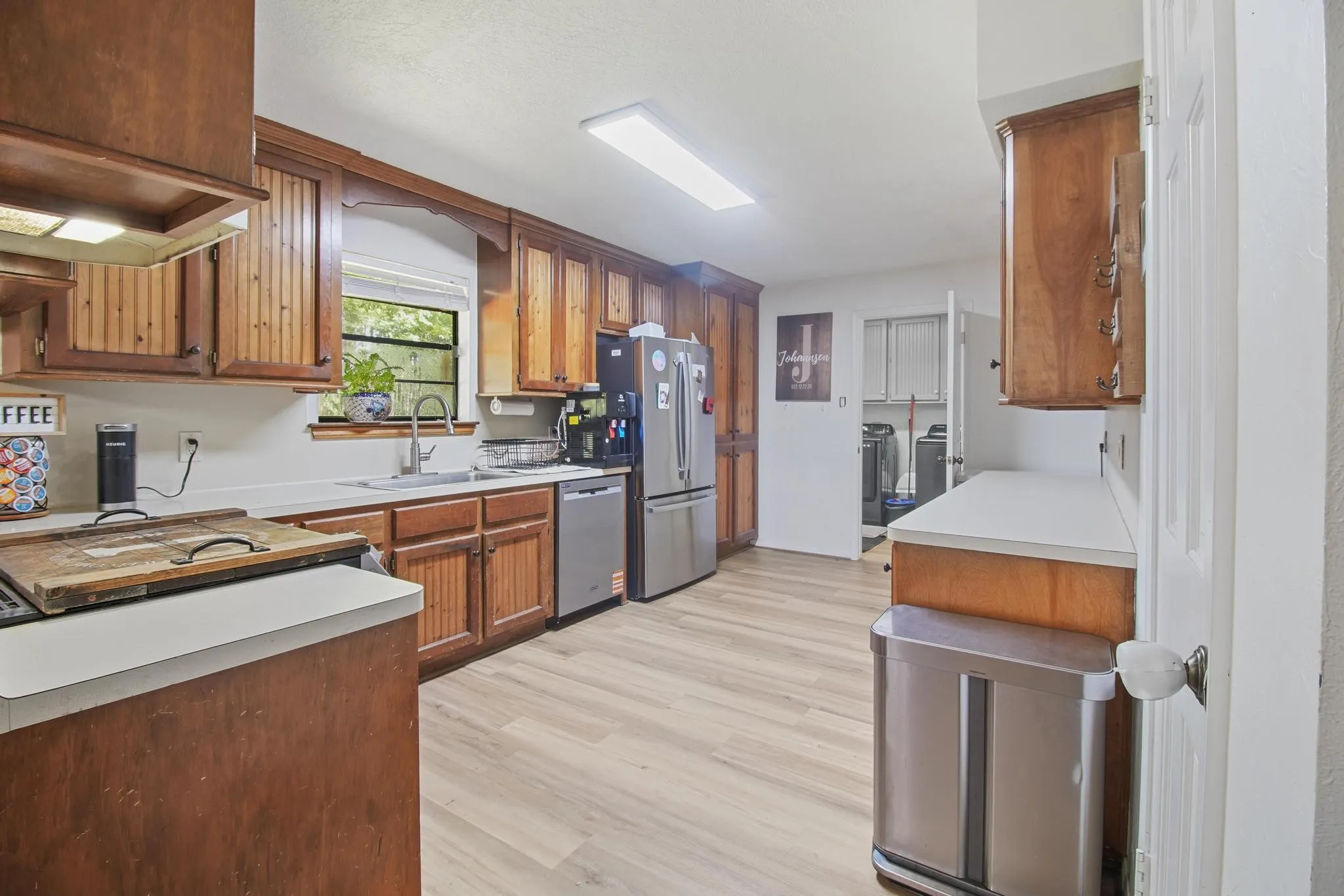 Single Family Residence For Sale in Grimes County , 19359 Forest Road 219, Richards, Texas 77873, 3 Bedroom, 2 Bathroom, Garage spaces, 1,699 Sqft, built in 1978, mls#21342015, Real Estate Agent in Richards, Homes For Sale in Grimes county, Homes For Sale in Richards, Realtor in Richards Texas, Real Estate Brokerage Independent Realty Texas, Luminita Cordes Realtor