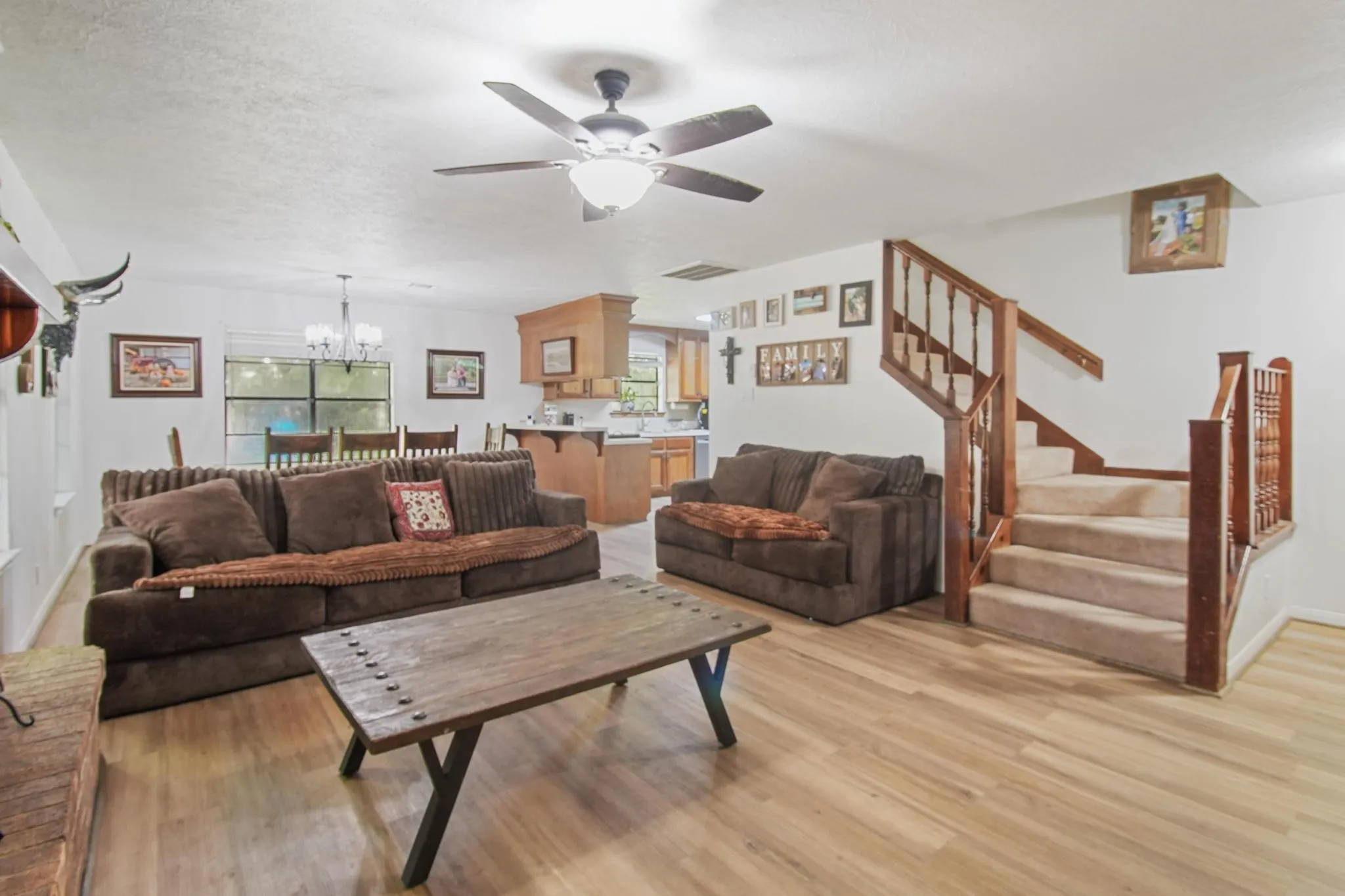 Single Family Residence For Sale in Grimes County , 19359 Forest Road 219, Richards, Texas 77873, 3 Bedroom, 2 Bathroom, Garage spaces, 1,699 Sqft, built in 1978, mls#21342015, Real Estate Agent in Richards, Homes For Sale in Grimes county, Homes For Sale in Richards, Realtor in Richards Texas, Real Estate Brokerage Independent Realty Texas, Luminita Cordes Realtor