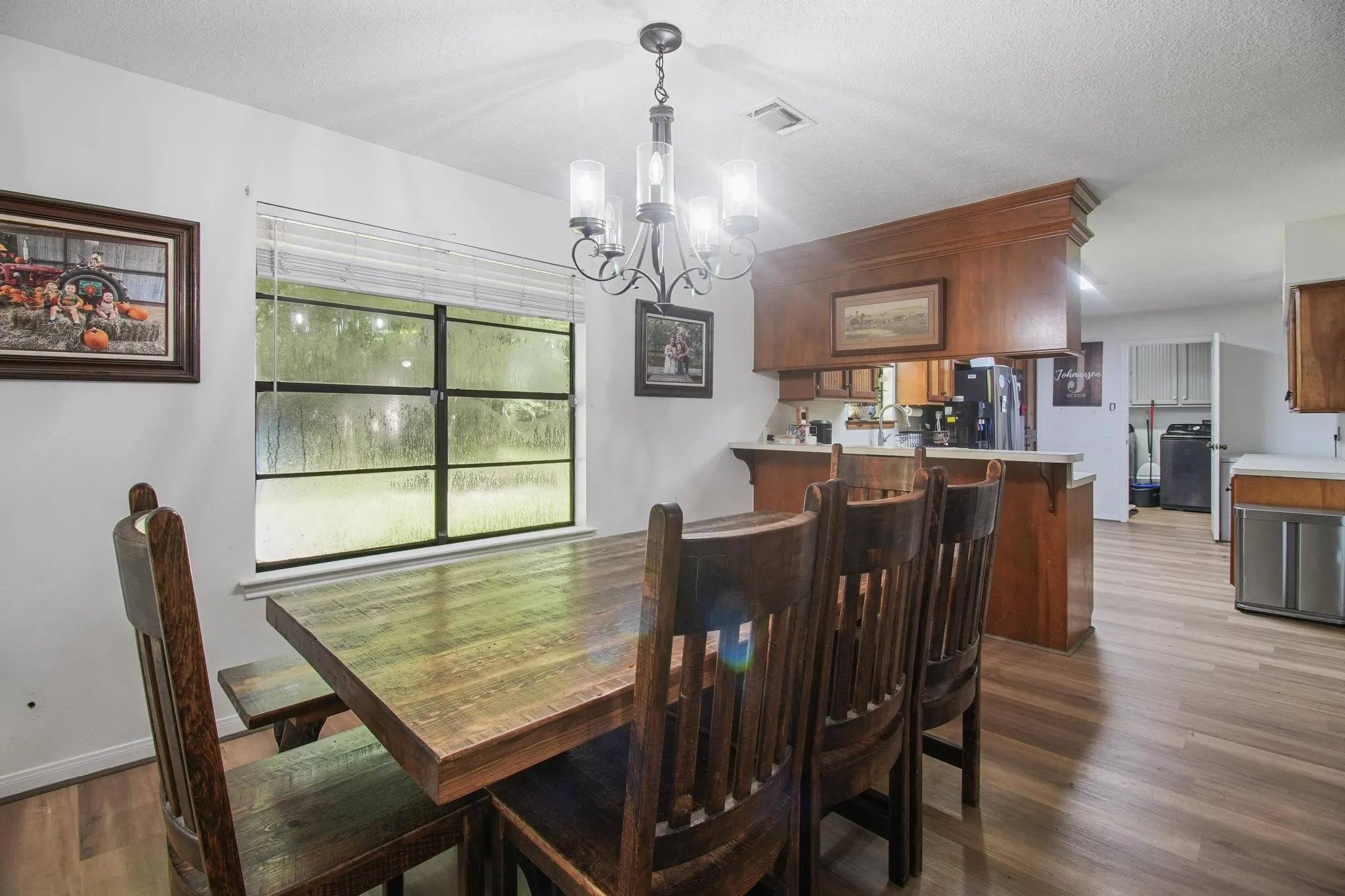 Single Family Residence For Sale in Grimes County , 19359 Forest Road 219, Richards, Texas 77873, 3 Bedroom, 2 Bathroom, Garage spaces, 1,699 Sqft, built in 1978, mls#21342015, Real Estate Agent in Richards, Homes For Sale in Grimes county, Homes For Sale in Richards, Realtor in Richards Texas, Real Estate Brokerage Independent Realty Texas, Luminita Cordes Realtor