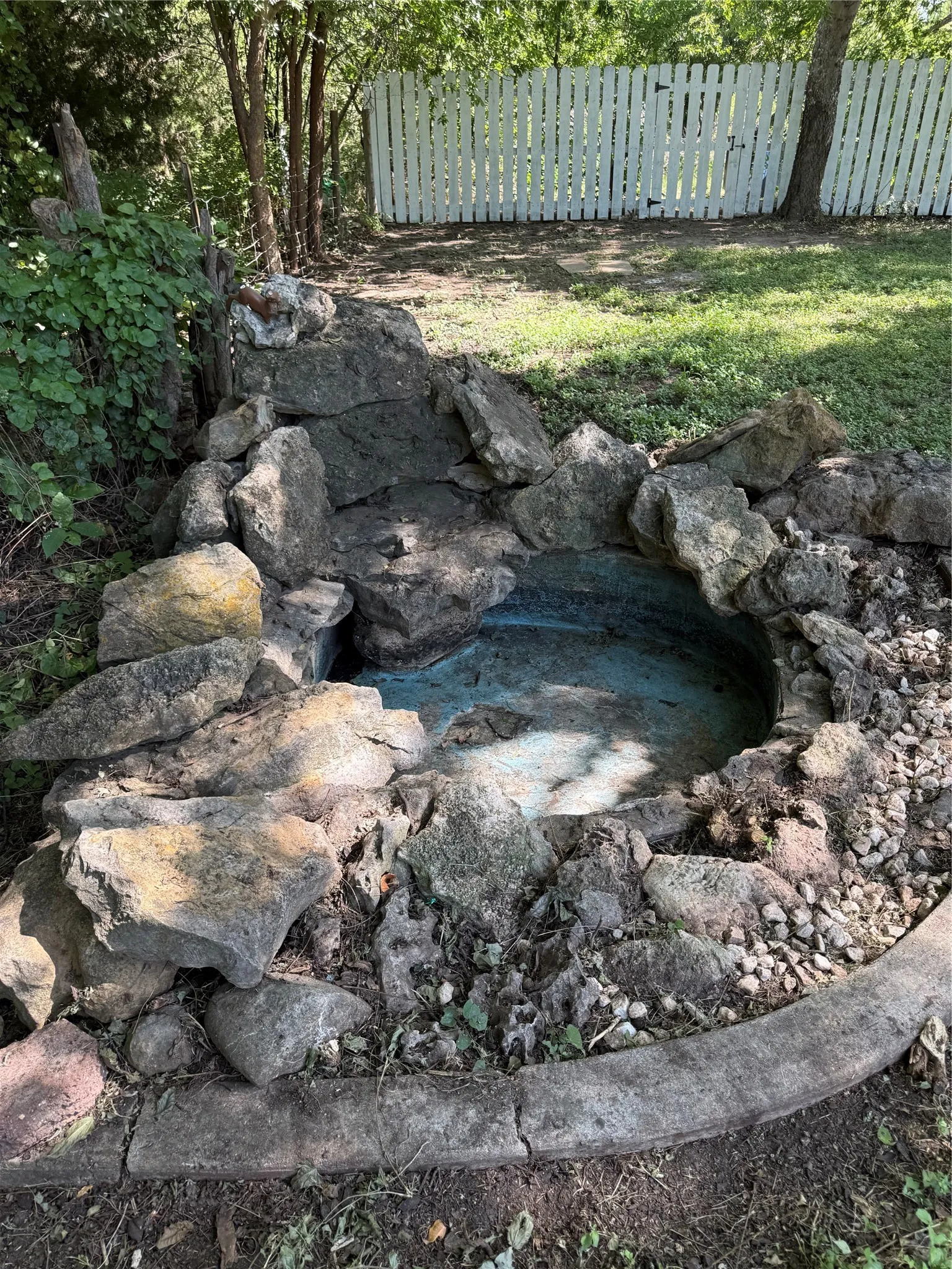 Single Family Residence For Sale in Brown County , 405 W Hall Street, Bangs, Texas 76823, 4 Bedroom, 2 Bathroom, Garage spaces, 1,452 Sqft, built in 1990, mls#21342017, Real Estate Agent in Bangs, Homes For Sale in Brown county, Homes For Sale in Bangs, Realtor in Bangs Texas, Real Estate Brokerage Independent Realty Texas, Luminita Cordes Realtor