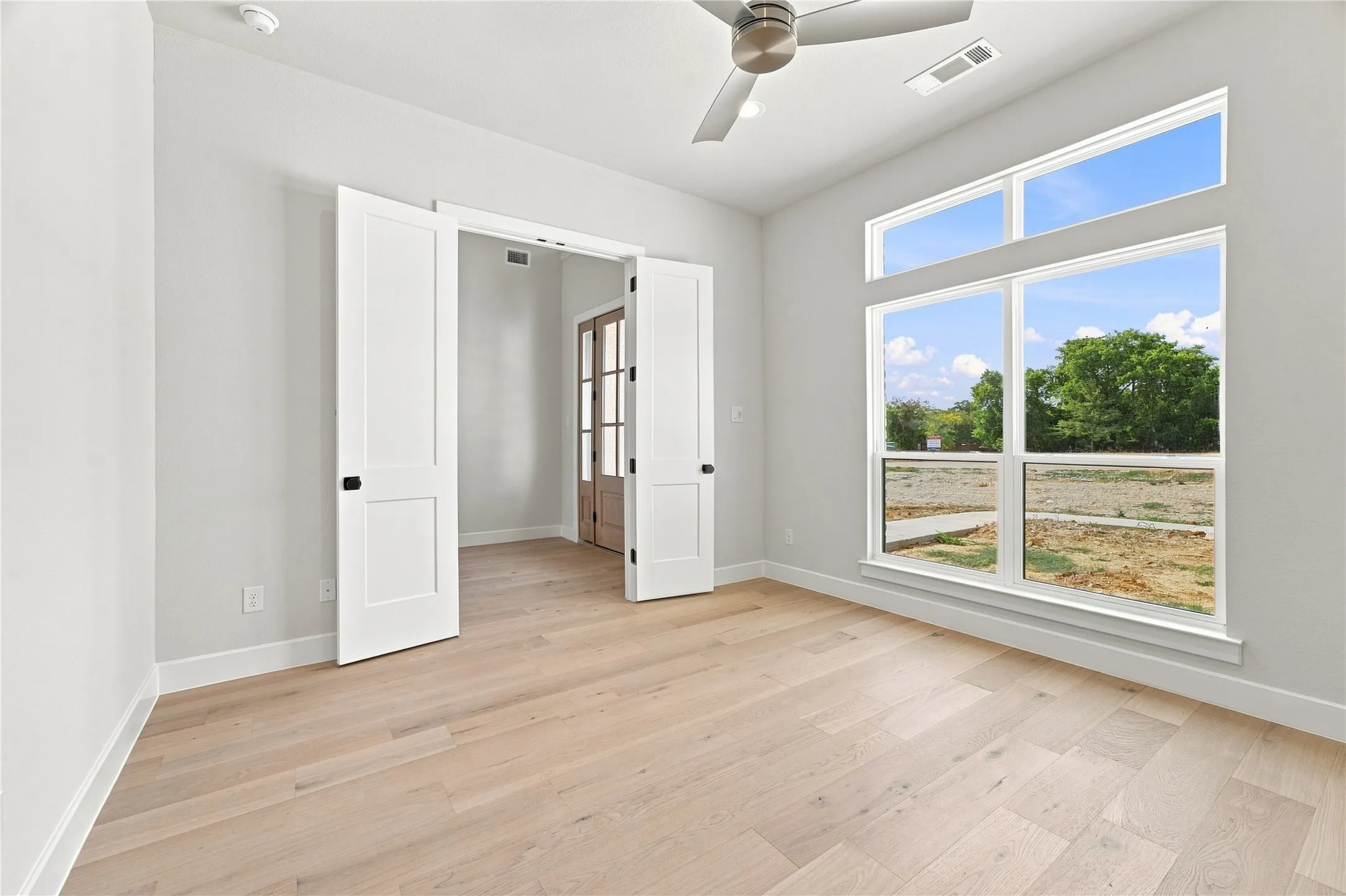 Single Family Residence For Sale in Ellis County , 3820 Jacks Loop, Midlothian, Texas 76065, 4 Bedroom, 4 Bathroom, 3 Garage spaces, 4,100 Sqft, built in 2026, mls#21342020, Real Estate Agent in Midlothian, Homes For Sale in Ellis county, Homes For Sale in Midlothian, Realtor in Midlothian Texas, Real Estate Brokerage Independent Realty Texas, Luminita Cordes Realtor