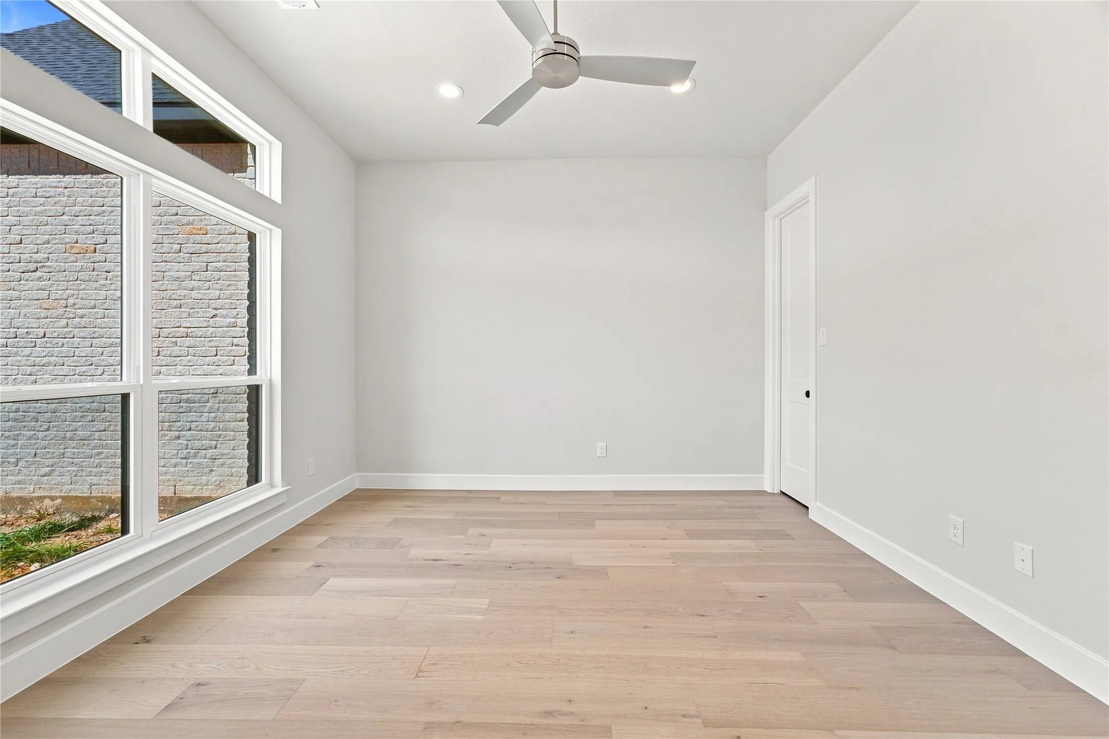 Single Family Residence For Sale in Ellis County , 3820 Jacks Loop, Midlothian, Texas 76065, 4 Bedroom, 4 Bathroom, 3 Garage spaces, 4,100 Sqft, built in 2026, mls#21342020, Real Estate Agent in Midlothian, Homes For Sale in Ellis county, Homes For Sale in Midlothian, Realtor in Midlothian Texas, Real Estate Brokerage Independent Realty Texas, Luminita Cordes Realtor