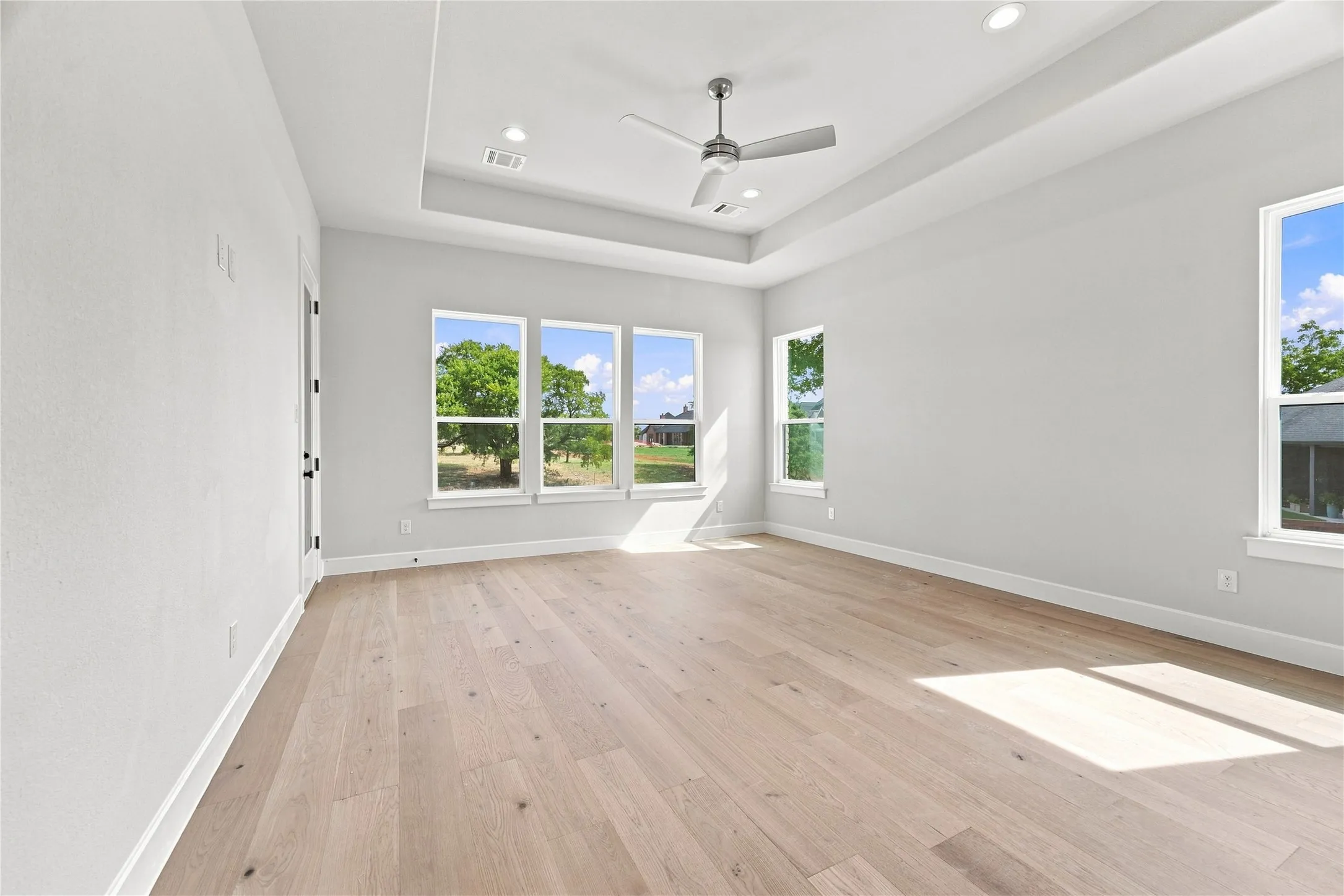 Single Family Residence For Sale in Ellis County , 3820 Jacks Loop, Midlothian, Texas 76065, 4 Bedroom, 4 Bathroom, 3 Garage spaces, 4,100 Sqft, built in 2026, mls#21342020, Real Estate Agent in Midlothian, Homes For Sale in Ellis county, Homes For Sale in Midlothian, Realtor in Midlothian Texas, Real Estate Brokerage Independent Realty Texas, Luminita Cordes Realtor