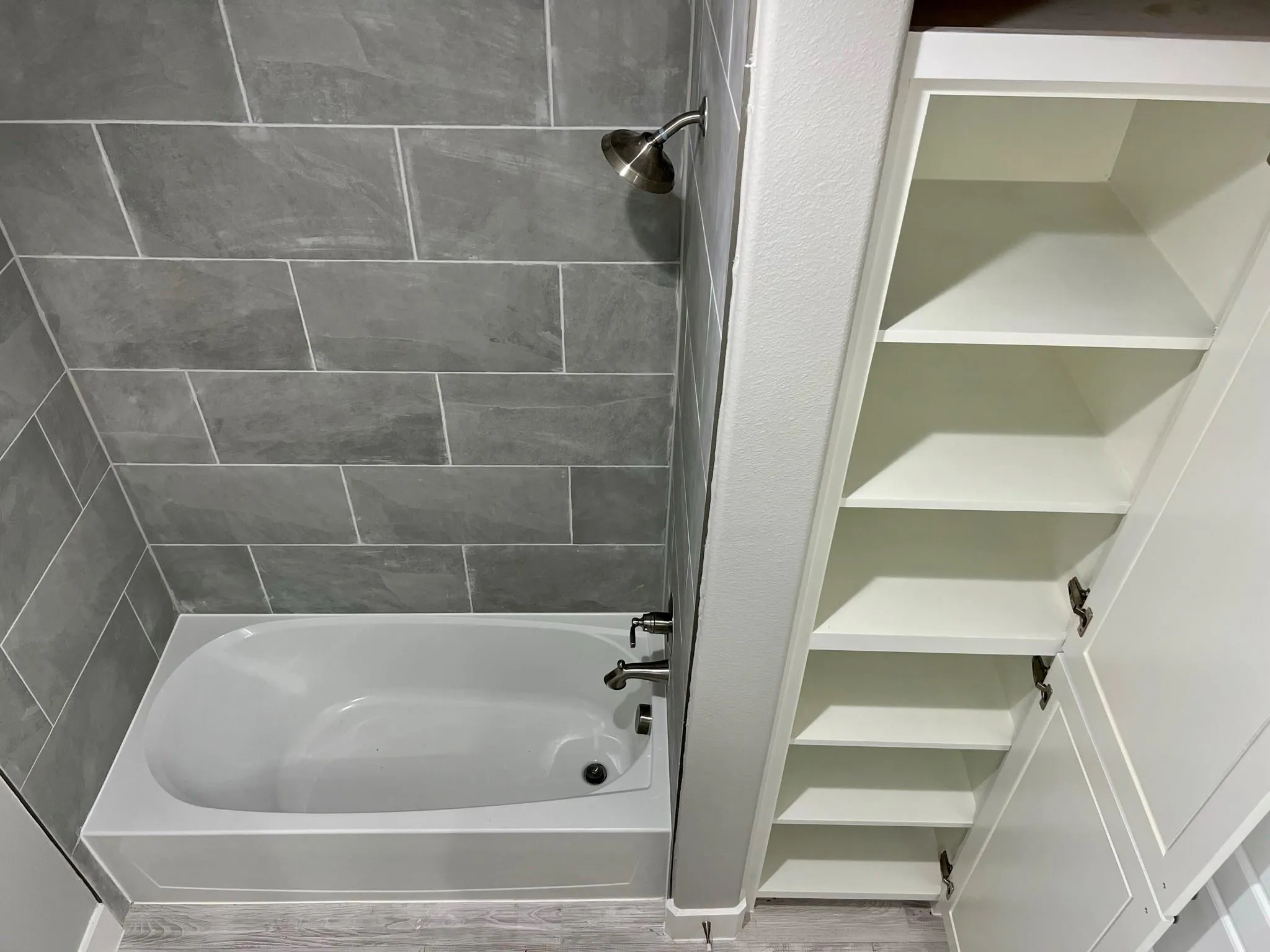 Duplex For Rent in Grayson County , 617 N Friendship Road, Sherman, Texas 75092, 3 Bedroom, 2 Bathroom, 2 Garage spaces, 1,560 Sqft, built in 2023, mls#21338837, Real Estate Agent in Sherman, Homes For Rent in Grayson county, Homes For Rent in Sherman, Realtor in Sherman Texas, Real Estate Brokerage Independent Realty Texas, Luminita Cordes Realtor