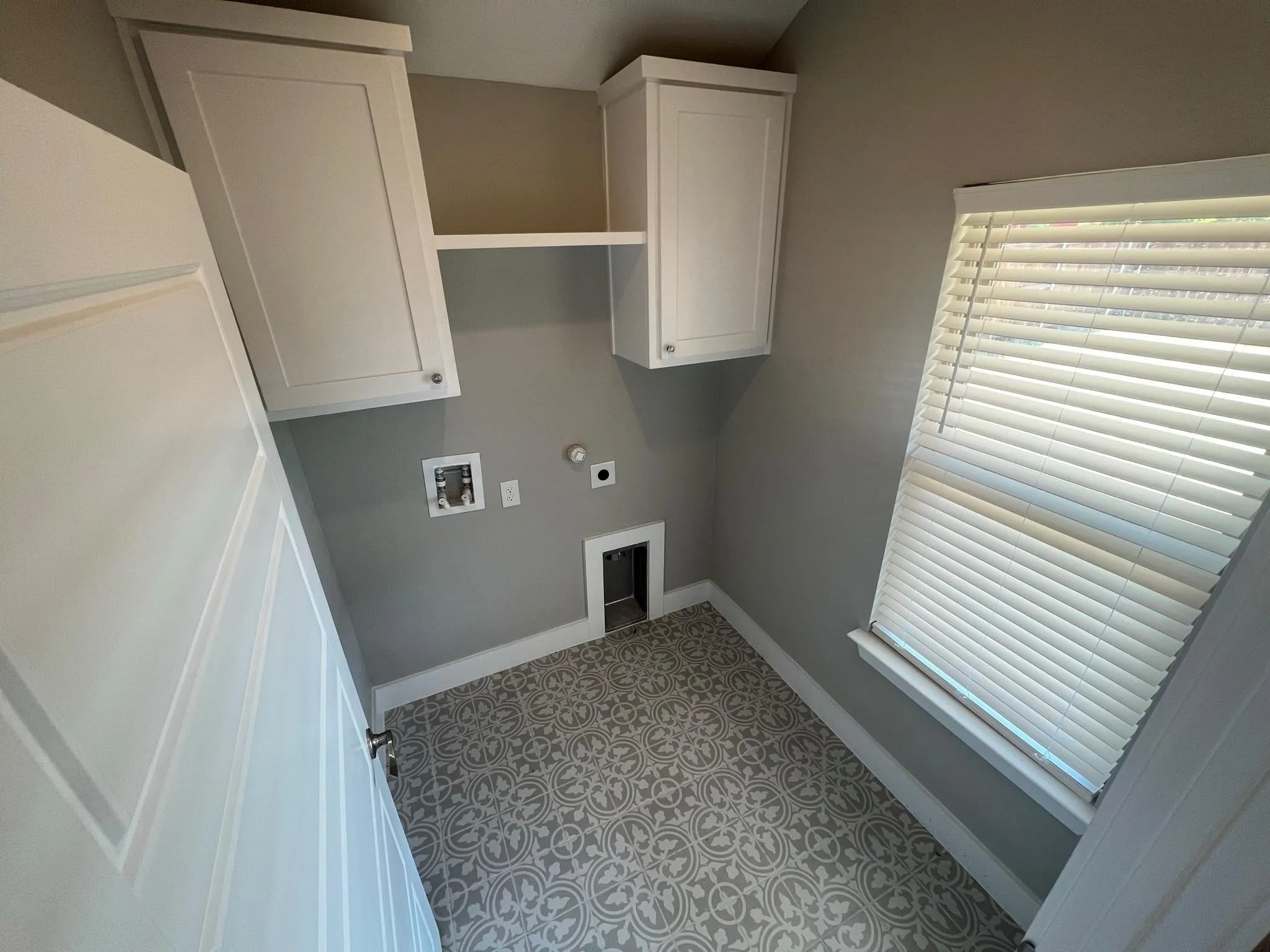 Duplex For Rent in Grayson County , 617 N Friendship Road, Sherman, Texas 75092, 3 Bedroom, 2 Bathroom, 2 Garage spaces, 1,560 Sqft, built in 2023, mls#21338837, Real Estate Agent in Sherman, Homes For Rent in Grayson county, Homes For Rent in Sherman, Realtor in Sherman Texas, Real Estate Brokerage Independent Realty Texas, Luminita Cordes Realtor