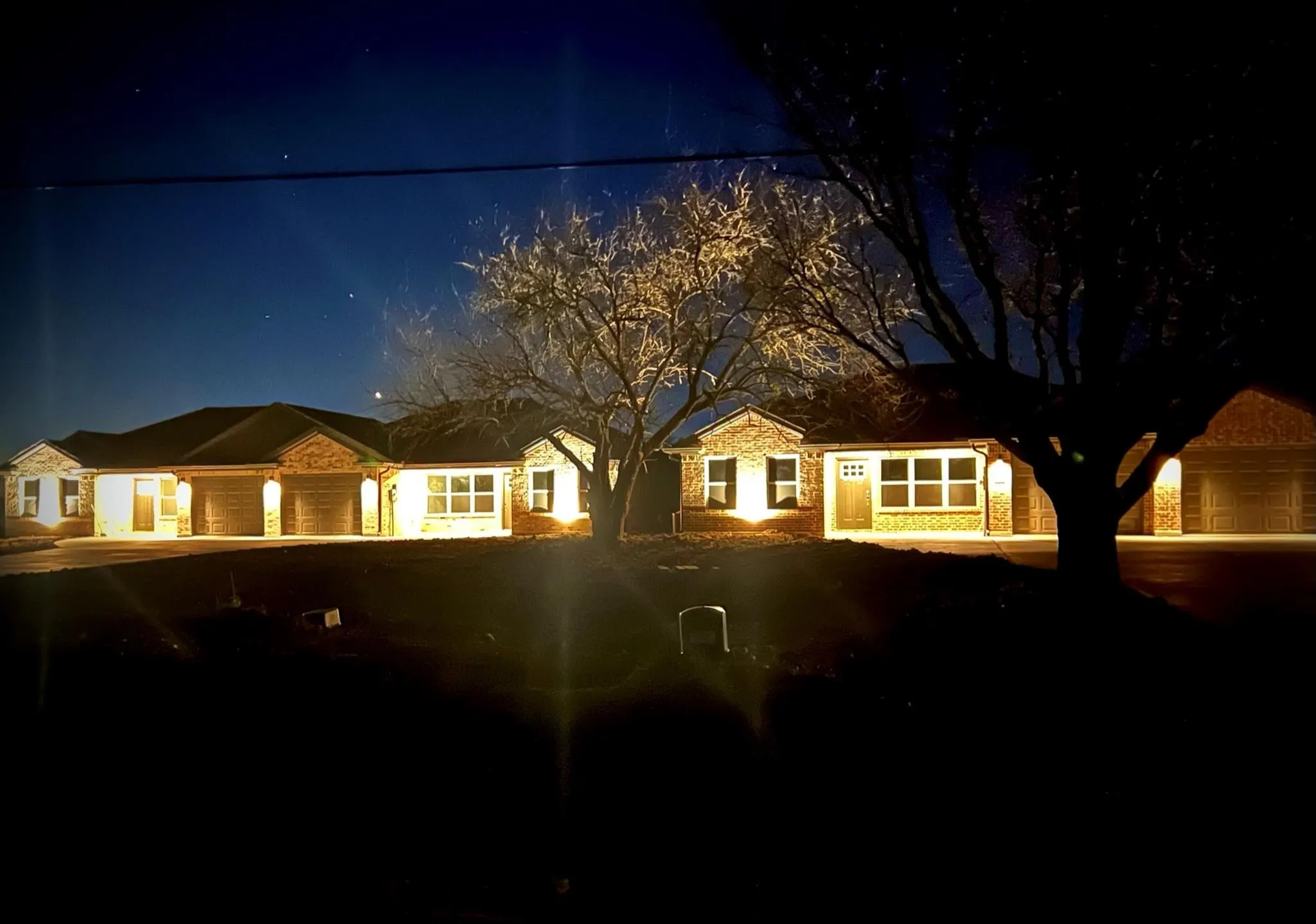 Duplex For Rent in Grayson County , 617 N Friendship Road, Sherman, Texas 75092, 3 Bedroom, 2 Bathroom, 2 Garage spaces, 1,560 Sqft, built in 2023, mls#21338837, Real Estate Agent in Sherman, Homes For Rent in Grayson county, Homes For Rent in Sherman, Realtor in Sherman Texas, Real Estate Brokerage Independent Realty Texas, Luminita Cordes Realtor