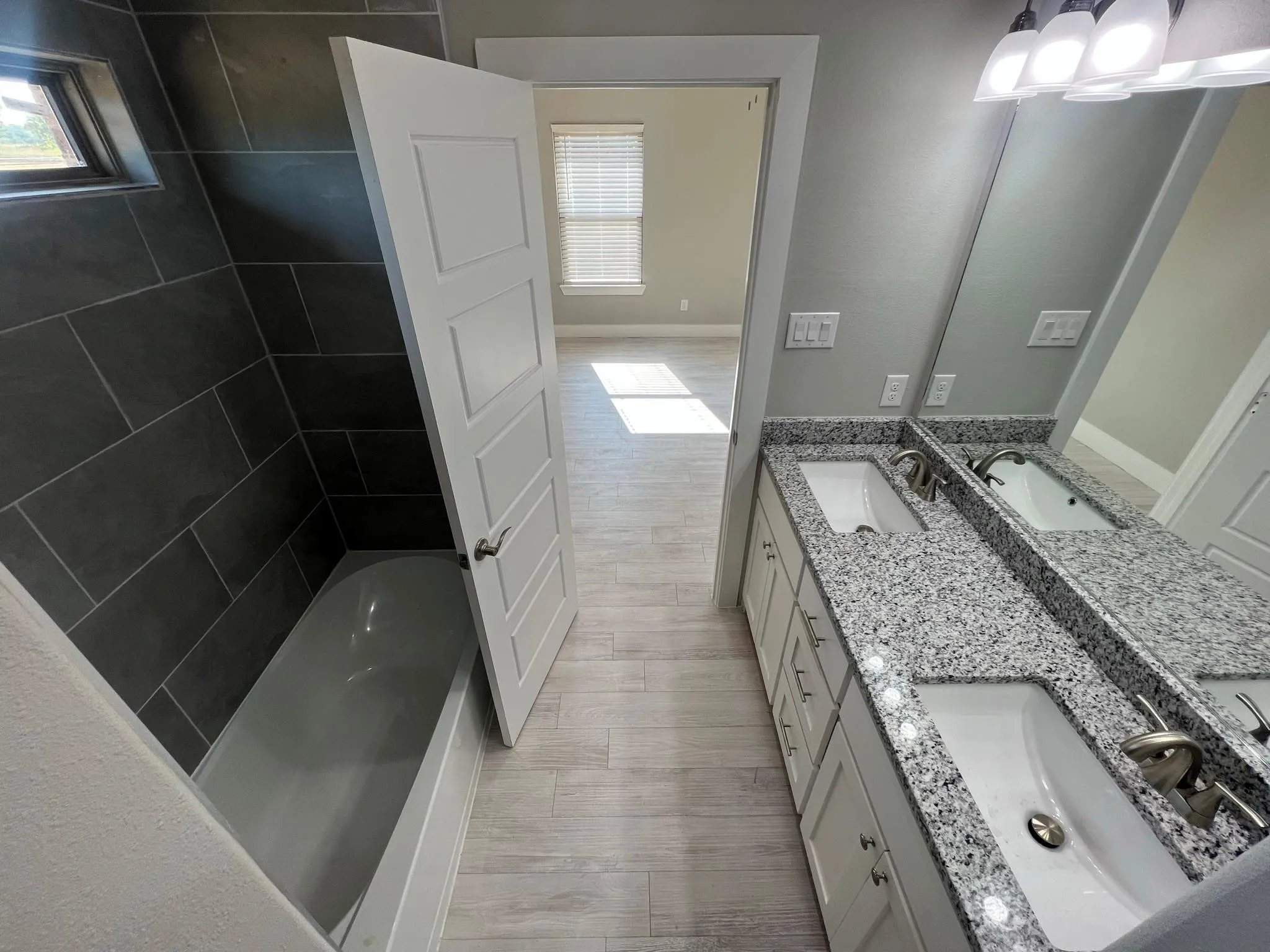 Duplex For Rent in Grayson County , 617 N Friendship Road, Sherman, Texas 75092, 3 Bedroom, 2 Bathroom, 2 Garage spaces, 1,560 Sqft, built in 2023, mls#21338837, Real Estate Agent in Sherman, Homes For Rent in Grayson county, Homes For Rent in Sherman, Realtor in Sherman Texas, Real Estate Brokerage Independent Realty Texas, Luminita Cordes Realtor