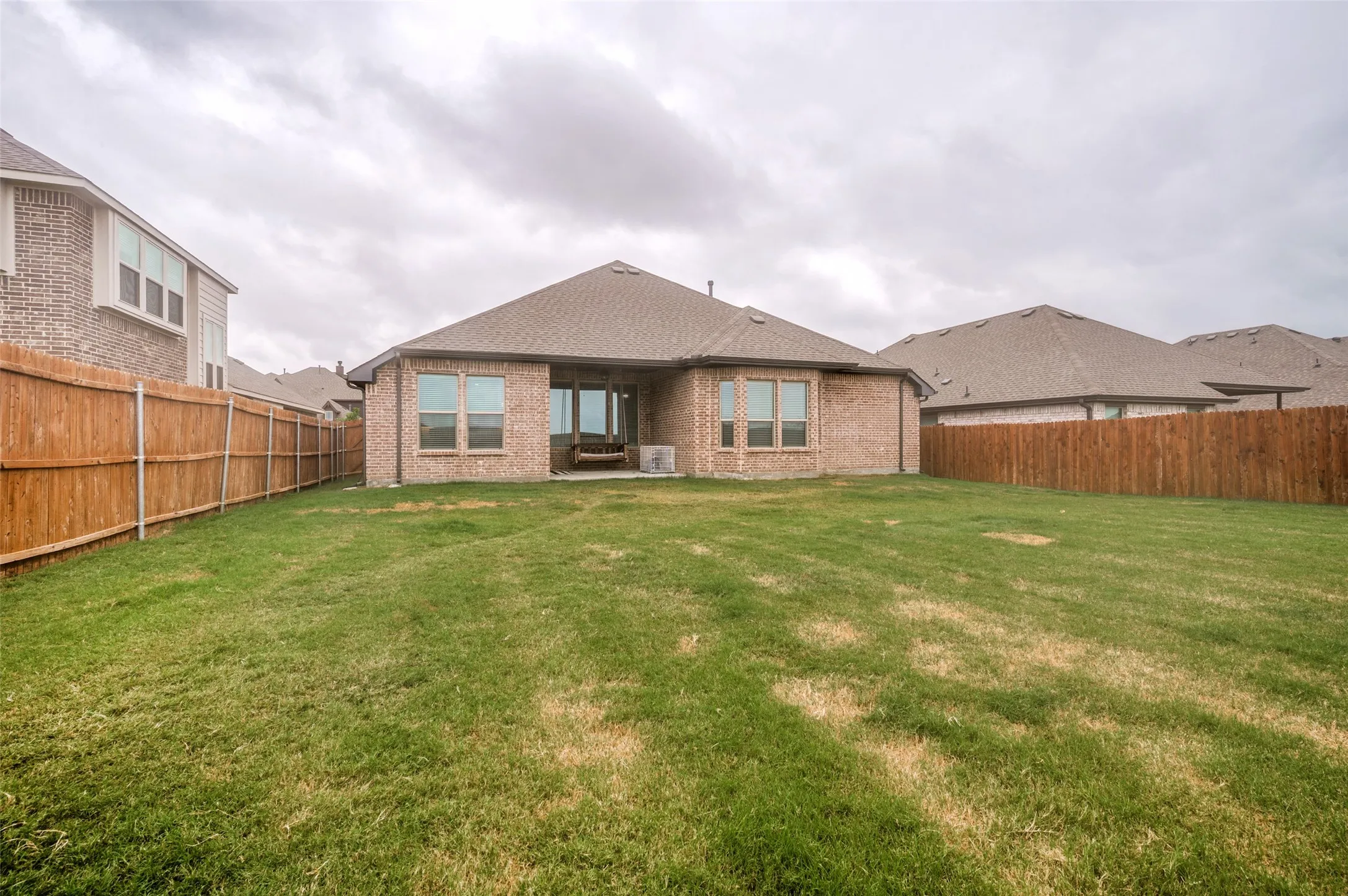 Single Family Residence For Sale in Denton County , 230 Clairmont Drive, Ponder, Texas 76259, 3 Bedroom, 2 Bathroom, 2 Garage spaces, 2,253 Sqft, built in 2022, mls#21342021, Real Estate Agent in Ponder, Homes For Sale in Denton county, Homes For Sale in Ponder, Realtor in Ponder Texas, Real Estate Brokerage Independent Realty Texas, Luminita Cordes Realtor